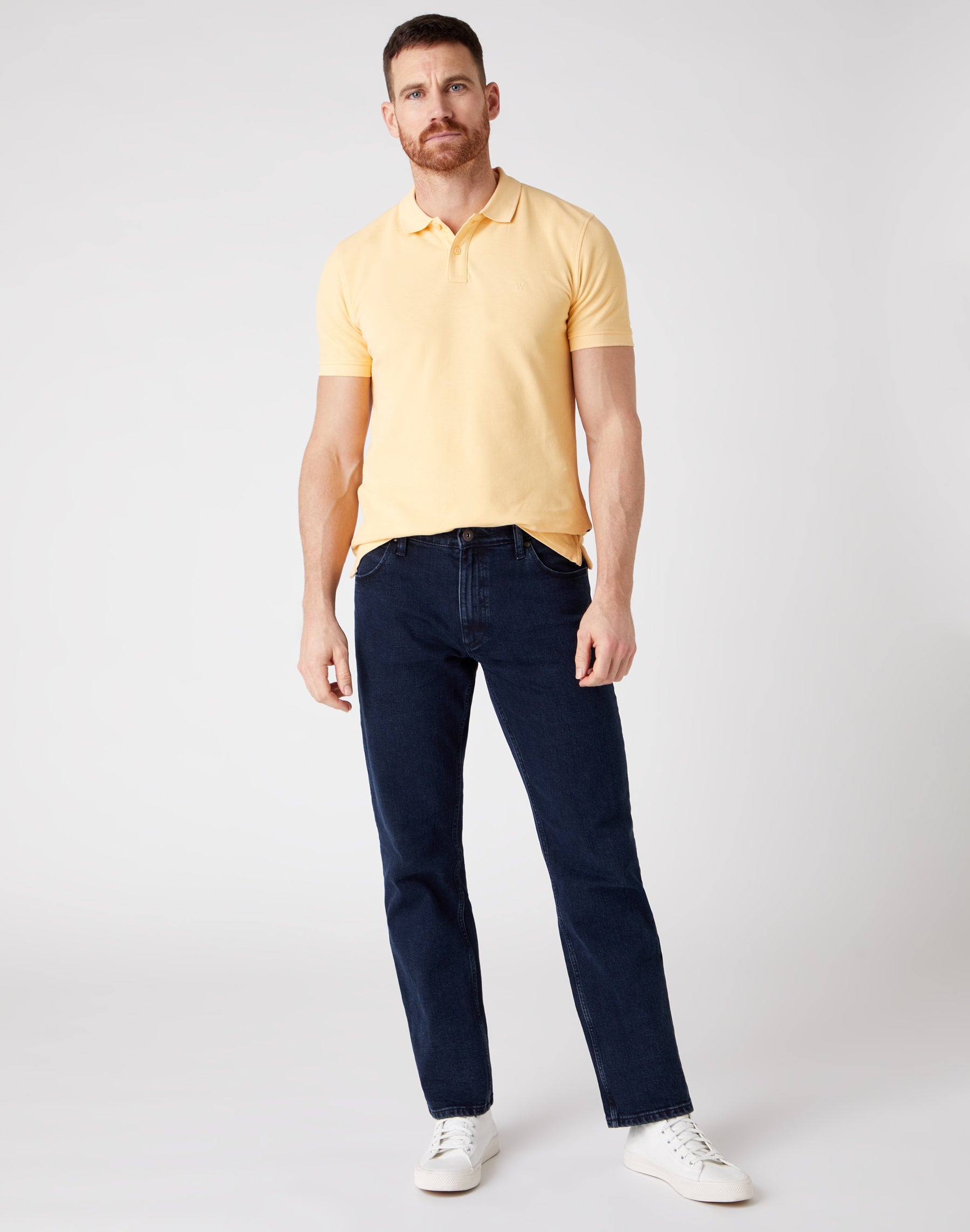 Straight Low Stretch in Blue Black Jeans Wrangler