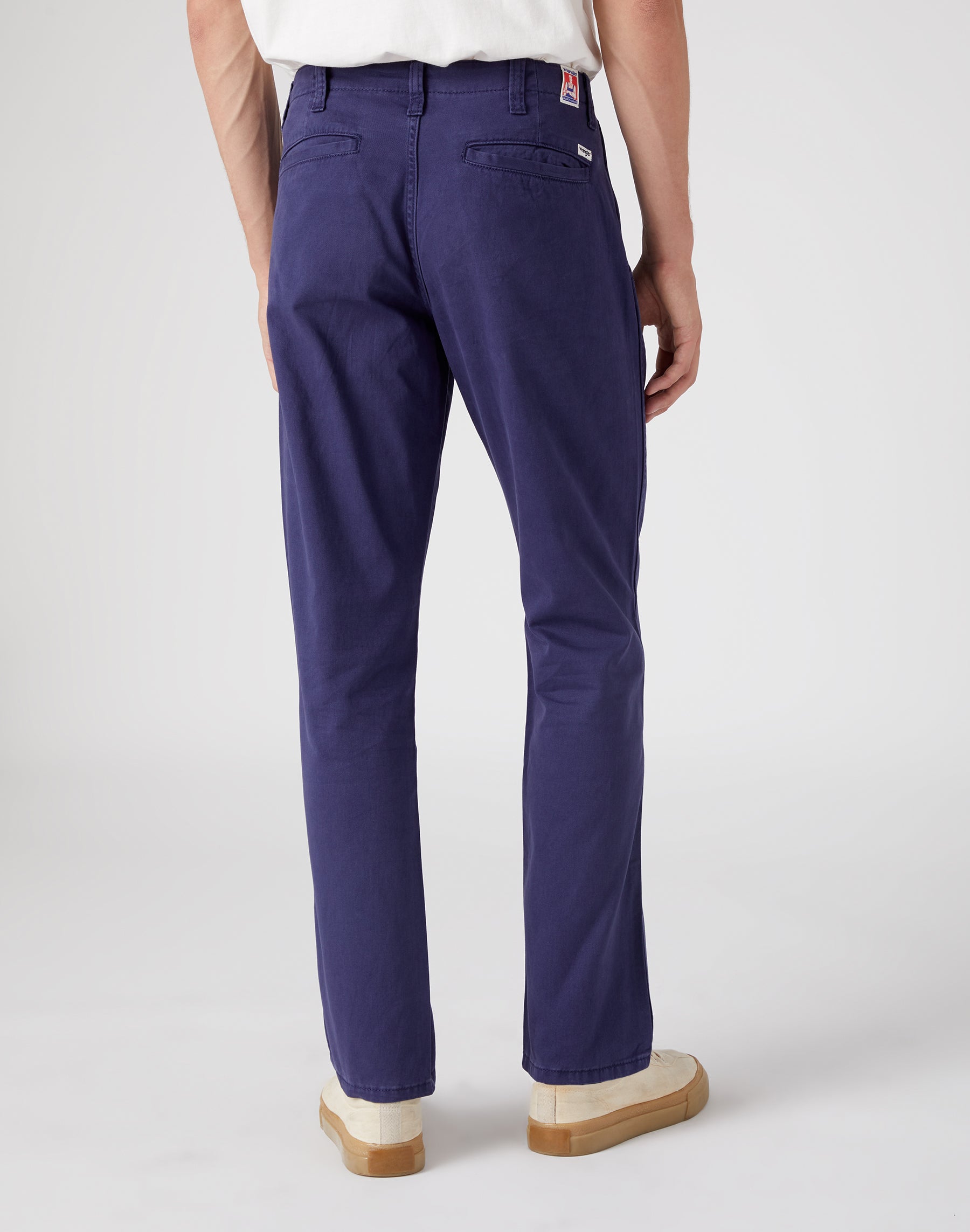 Casey Jones Chino in Eclipse Hosen Wrangler