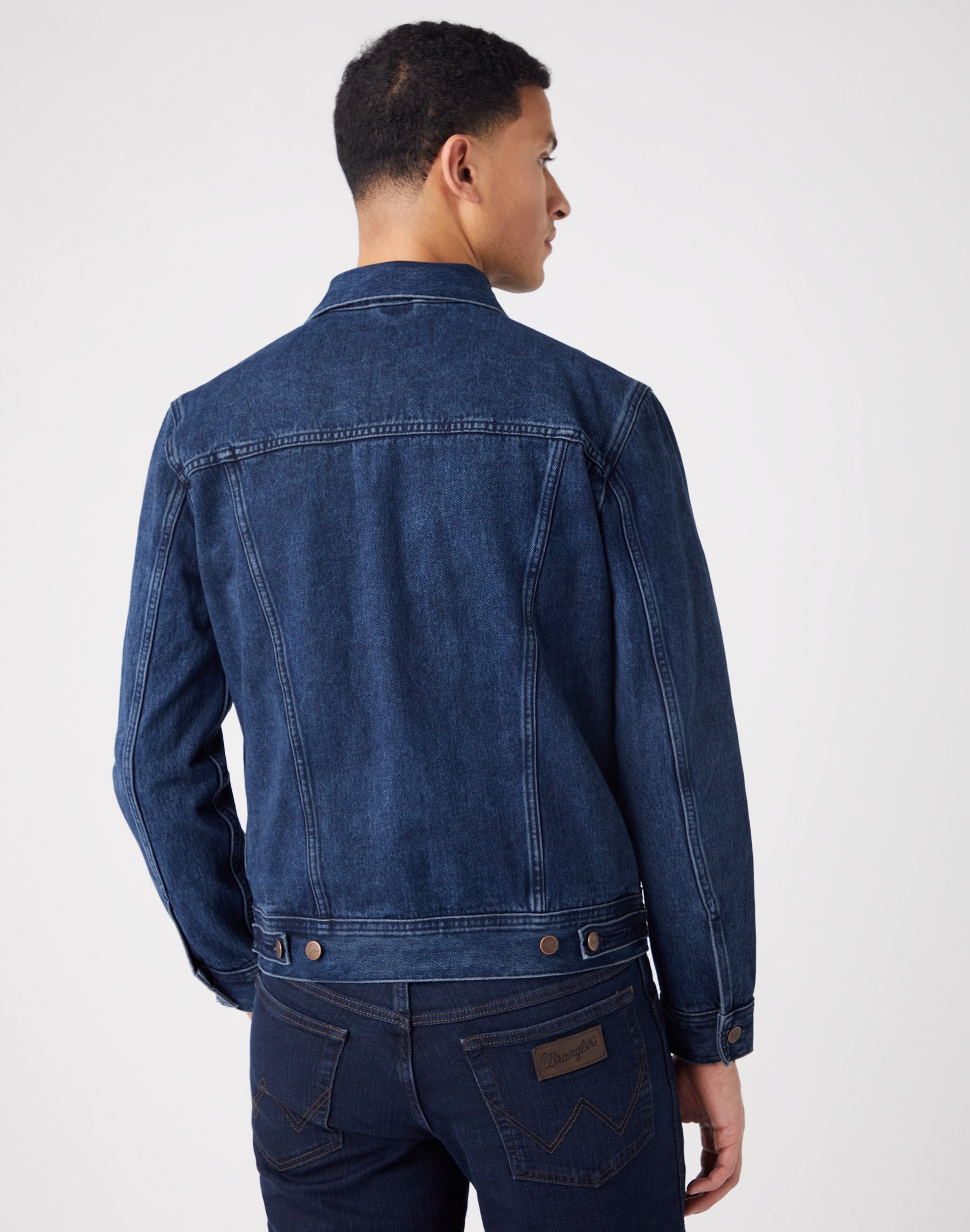 Authentic Jacket in Coalblue Stone Jacken Wrangler