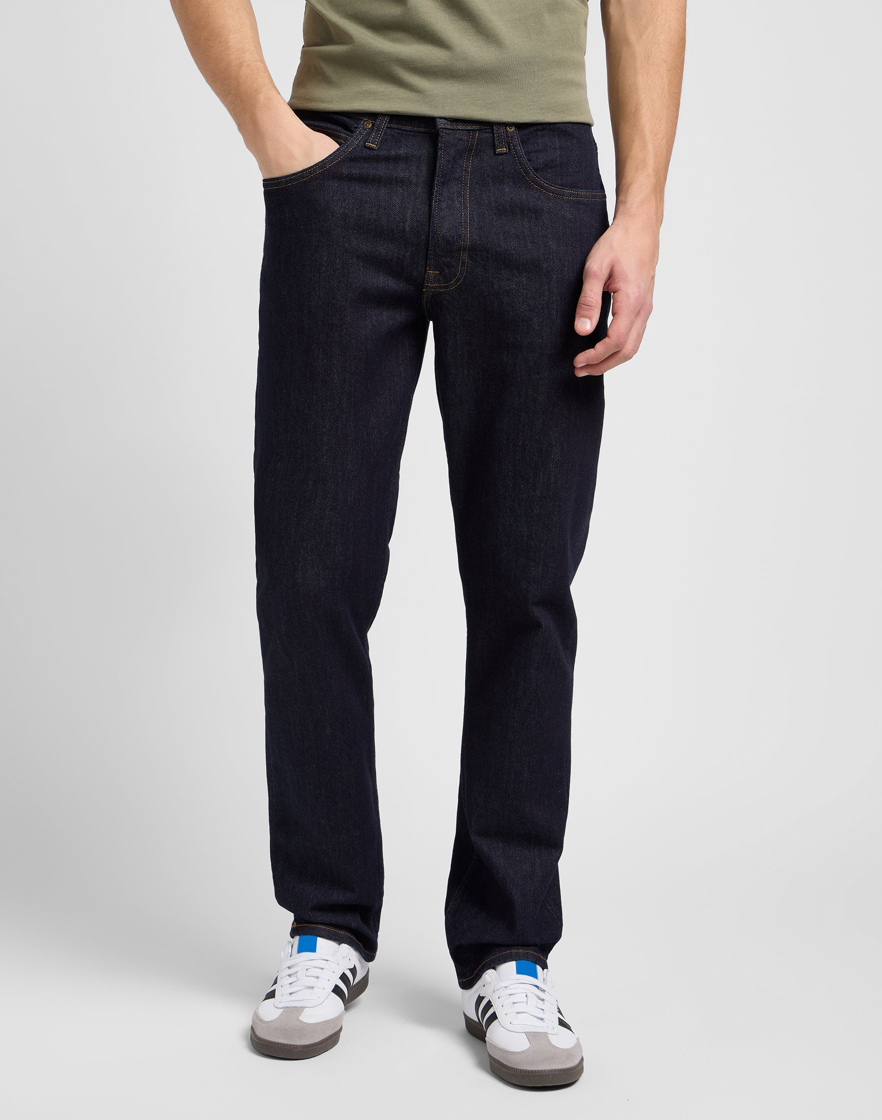 Brooklyn Straight in Rinse Jeans Lee