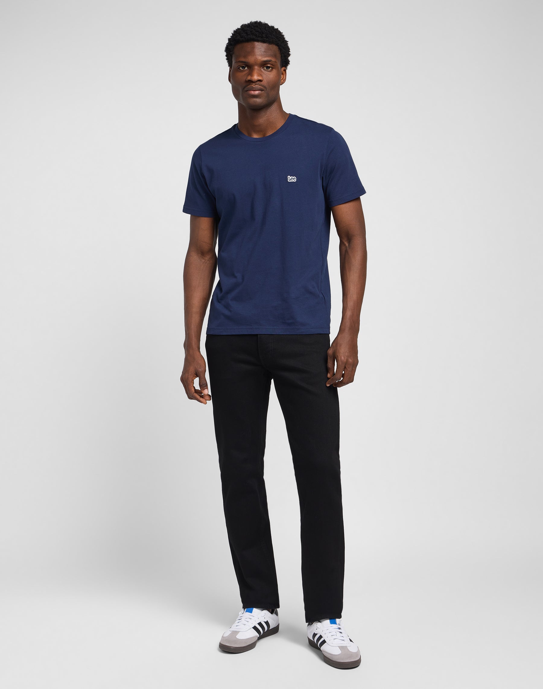 Daren Zip Fly in Clean Black Jeans Lee