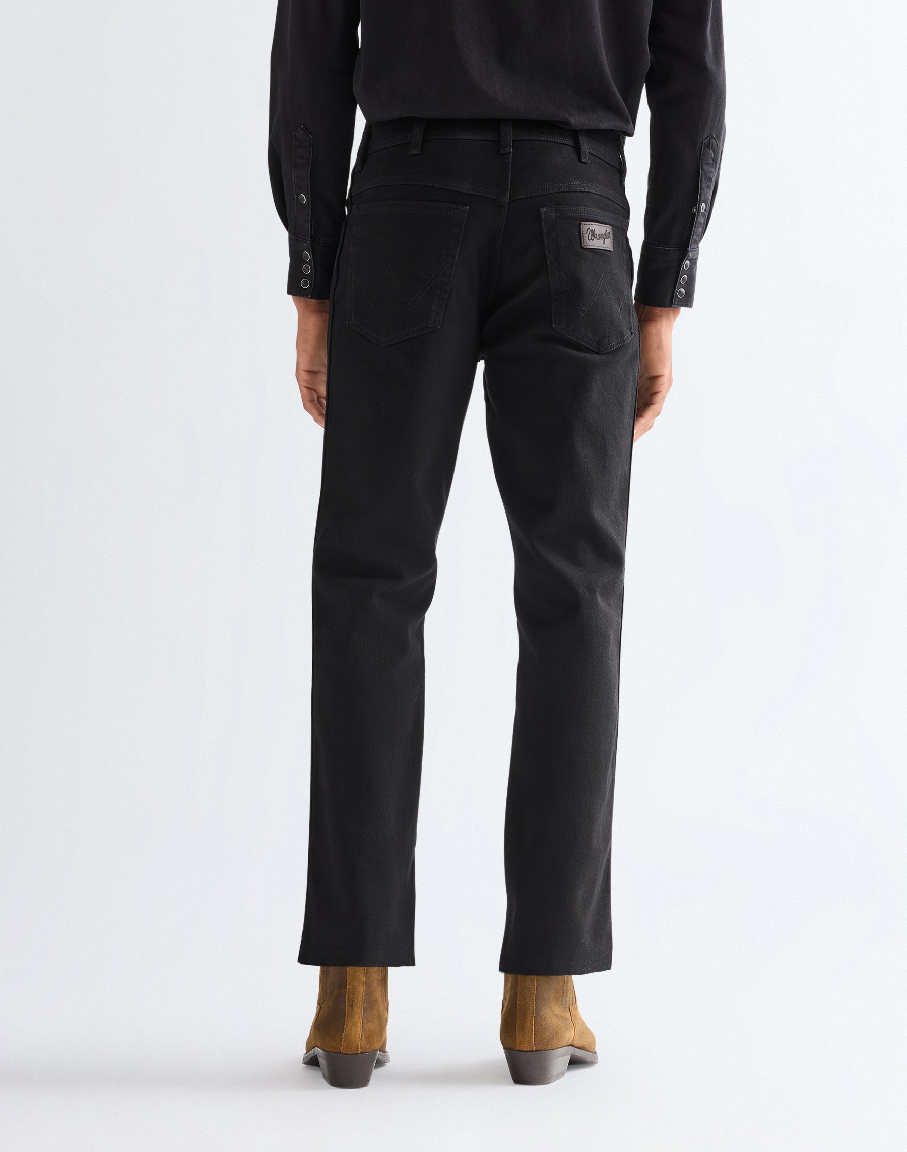 Texas Low Stretch in Black Overdye Jeans Wrangler
