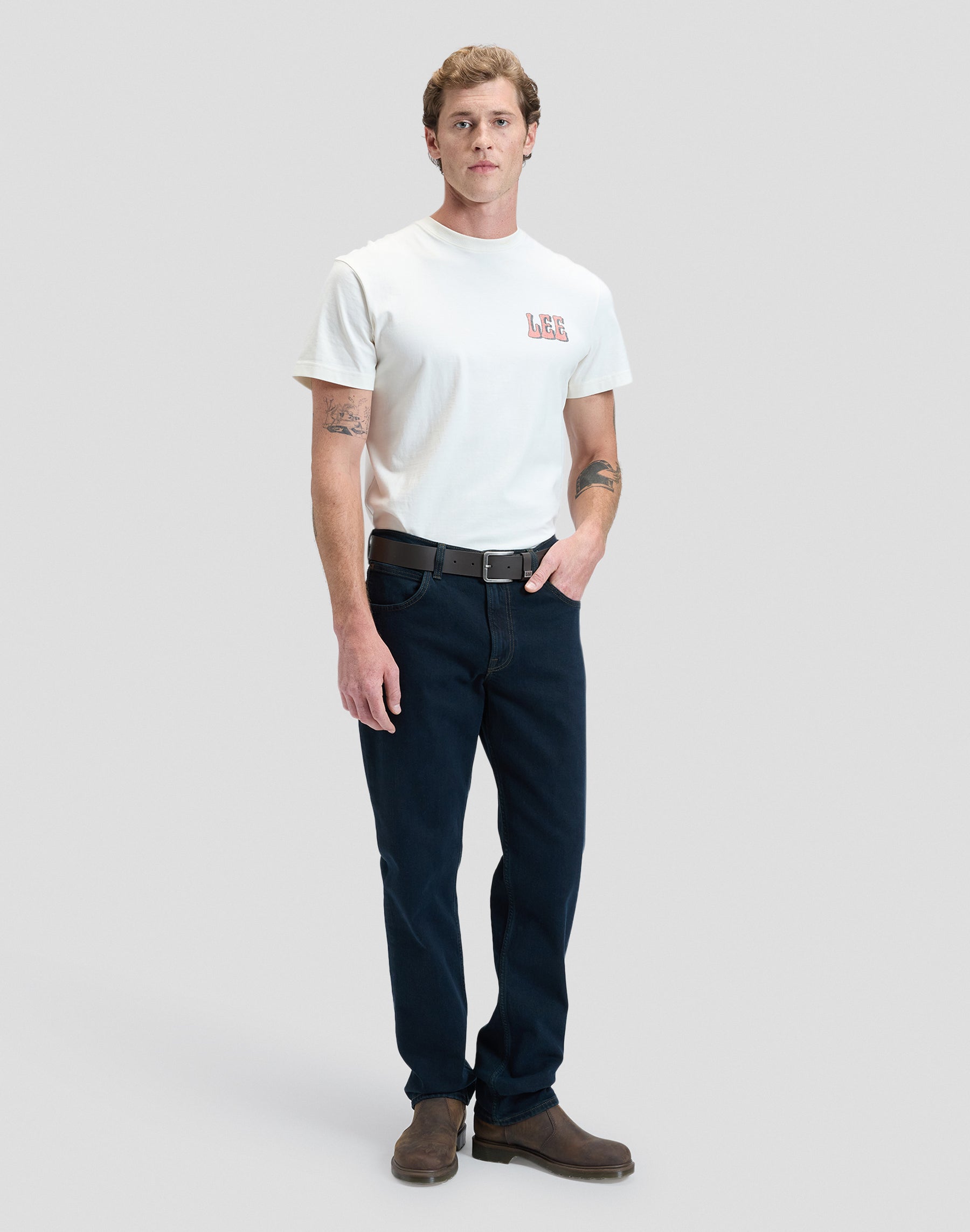 Brooklyn Straight in Blue Black Jeans Lee
