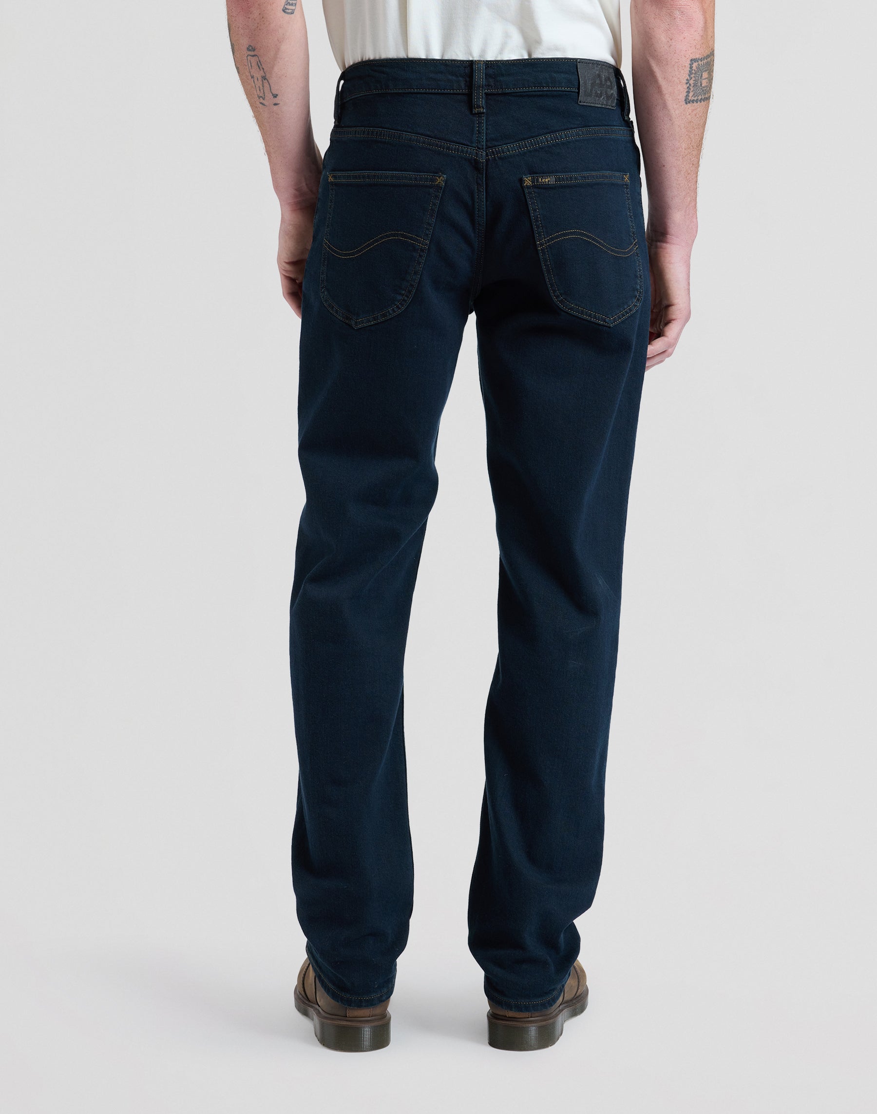 Brooklyn Straight in Blue Black Jeans Lee