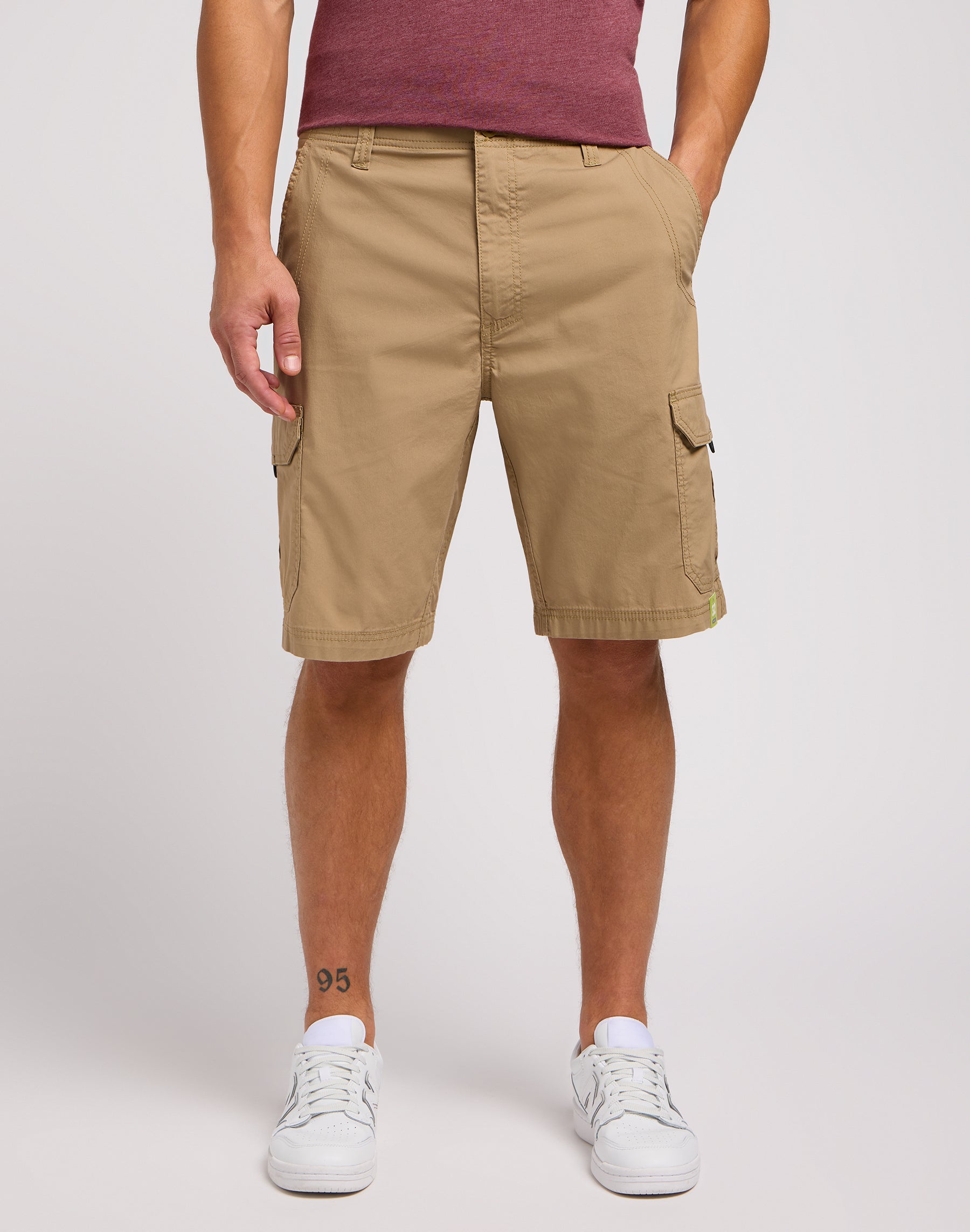XM Crossroad Cargo S in Nomad Shorts Lee   