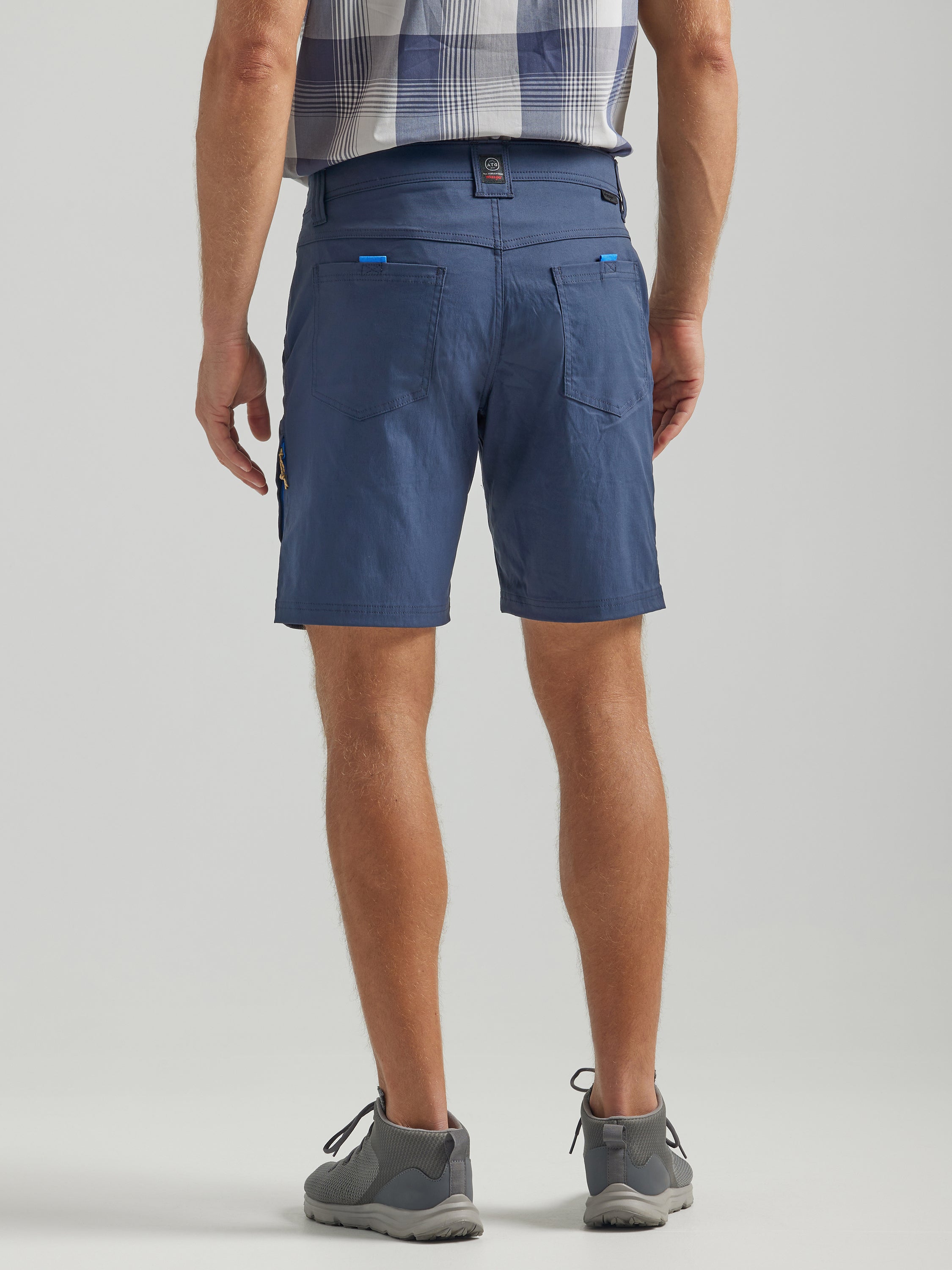 8Pkt Belted Short in Blue Nights Shorts Wrangler   