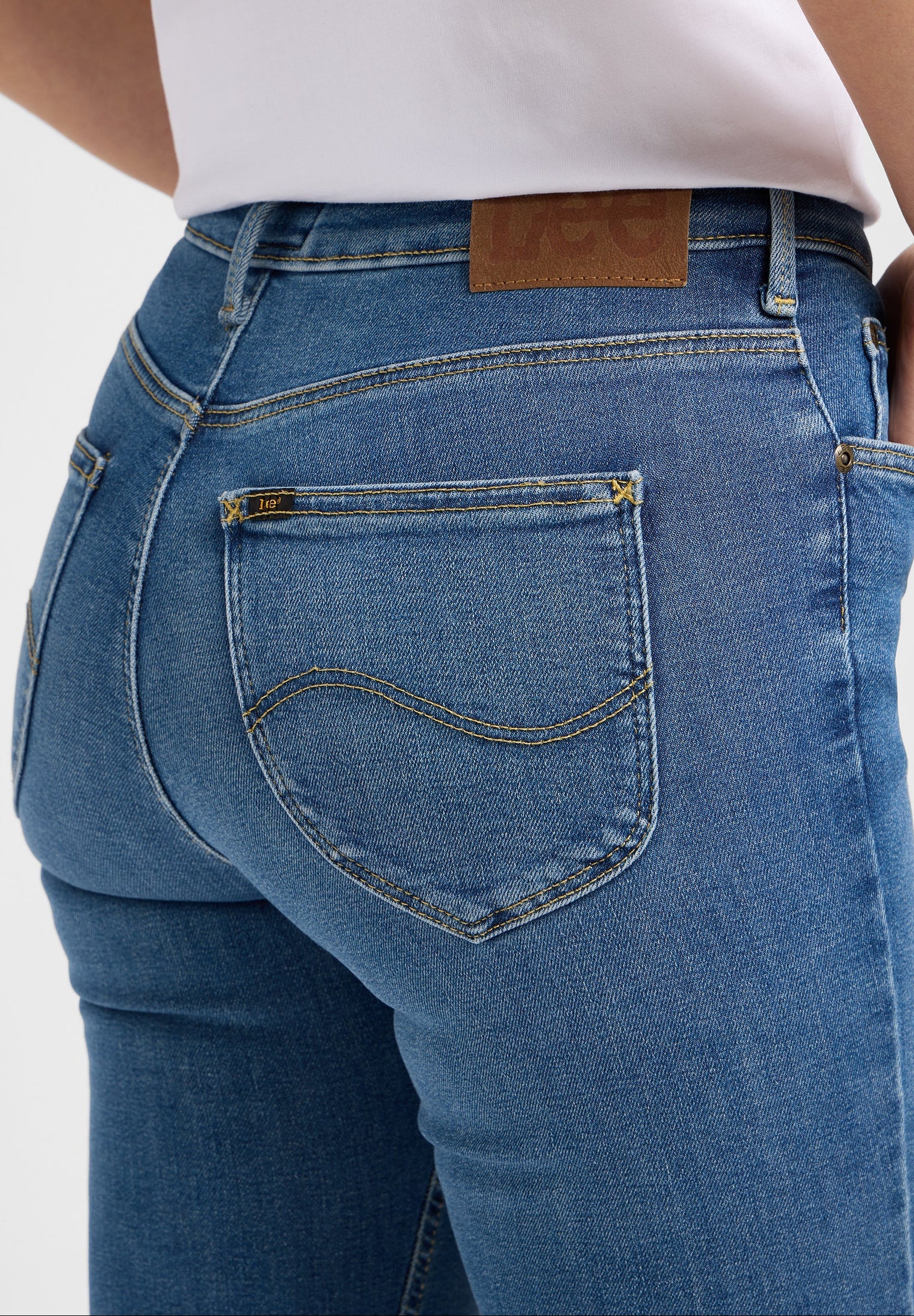 Foreverfit in Meteoric Jeans Lee   