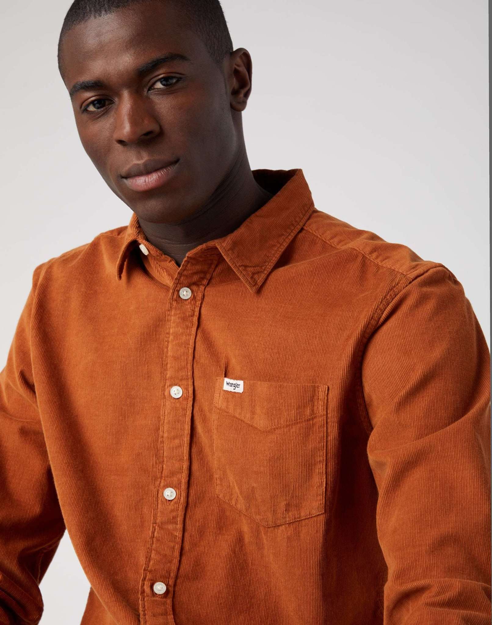 One Pocket Shirt in Leather Brown Hemden Wrangler   