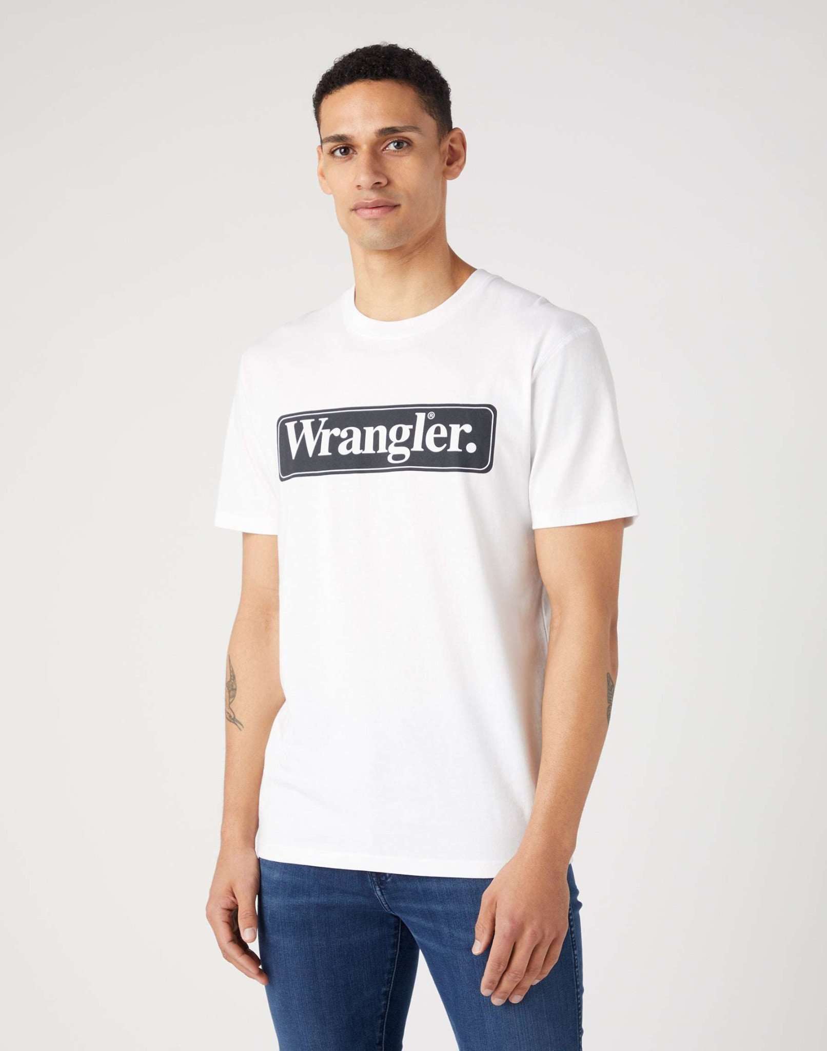 Wrangler Tee in White T-Shirts Wrangler   