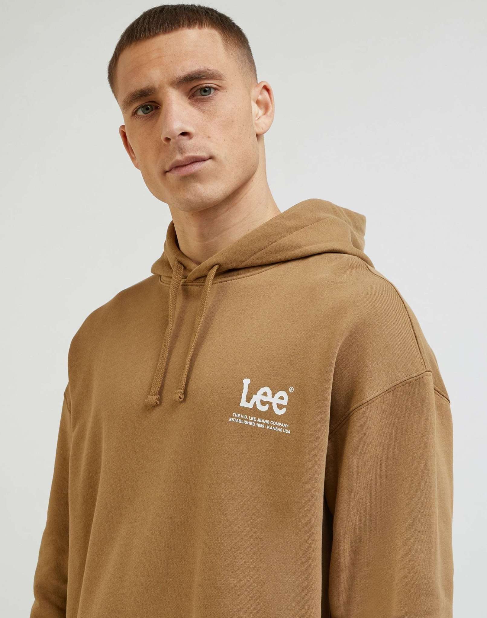 Loose Logo Hoodie in Clay Kapuzenpullover Lee   