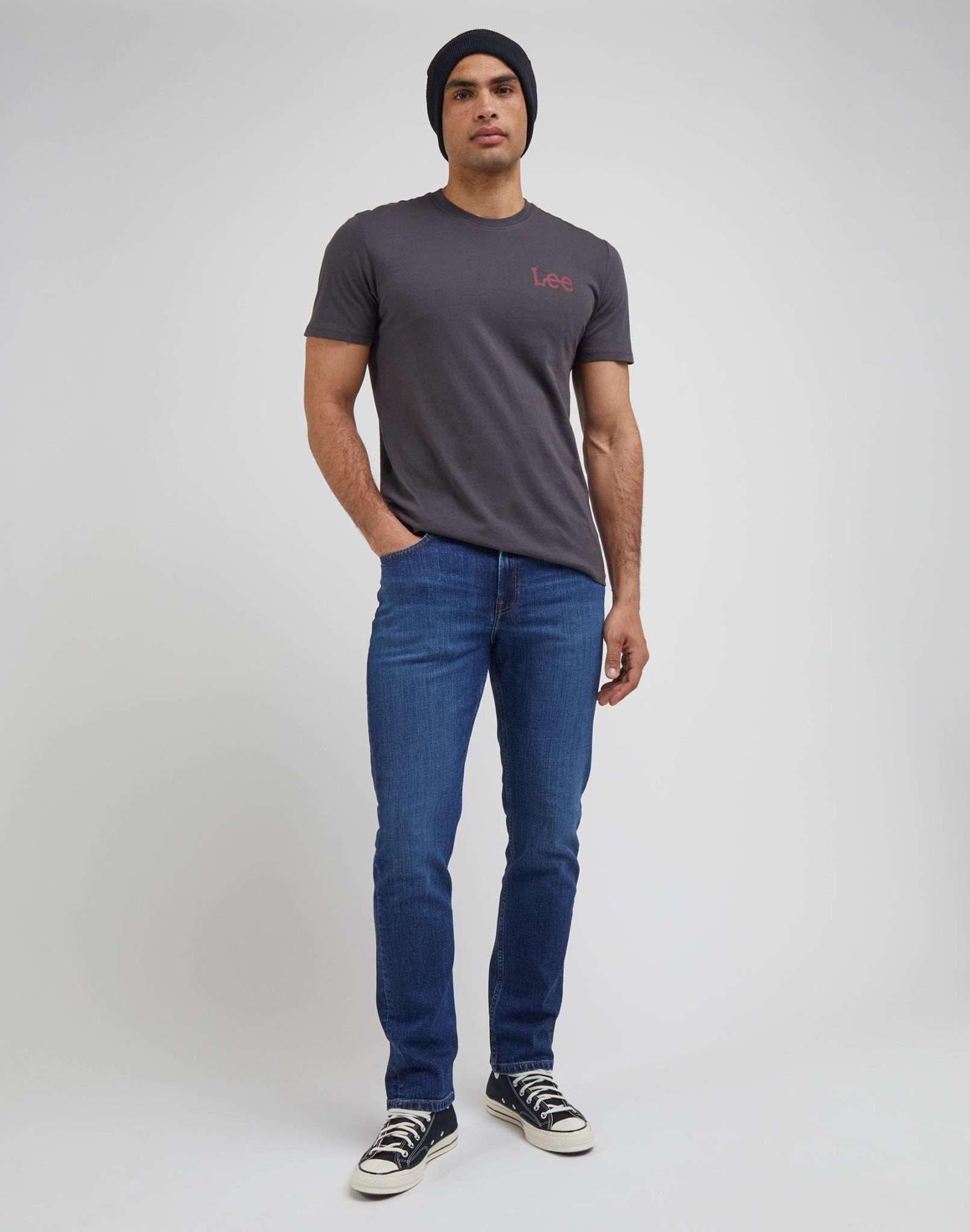 Medium Wobbly Lee Tee in Washed Black T-Shirts Lee   
