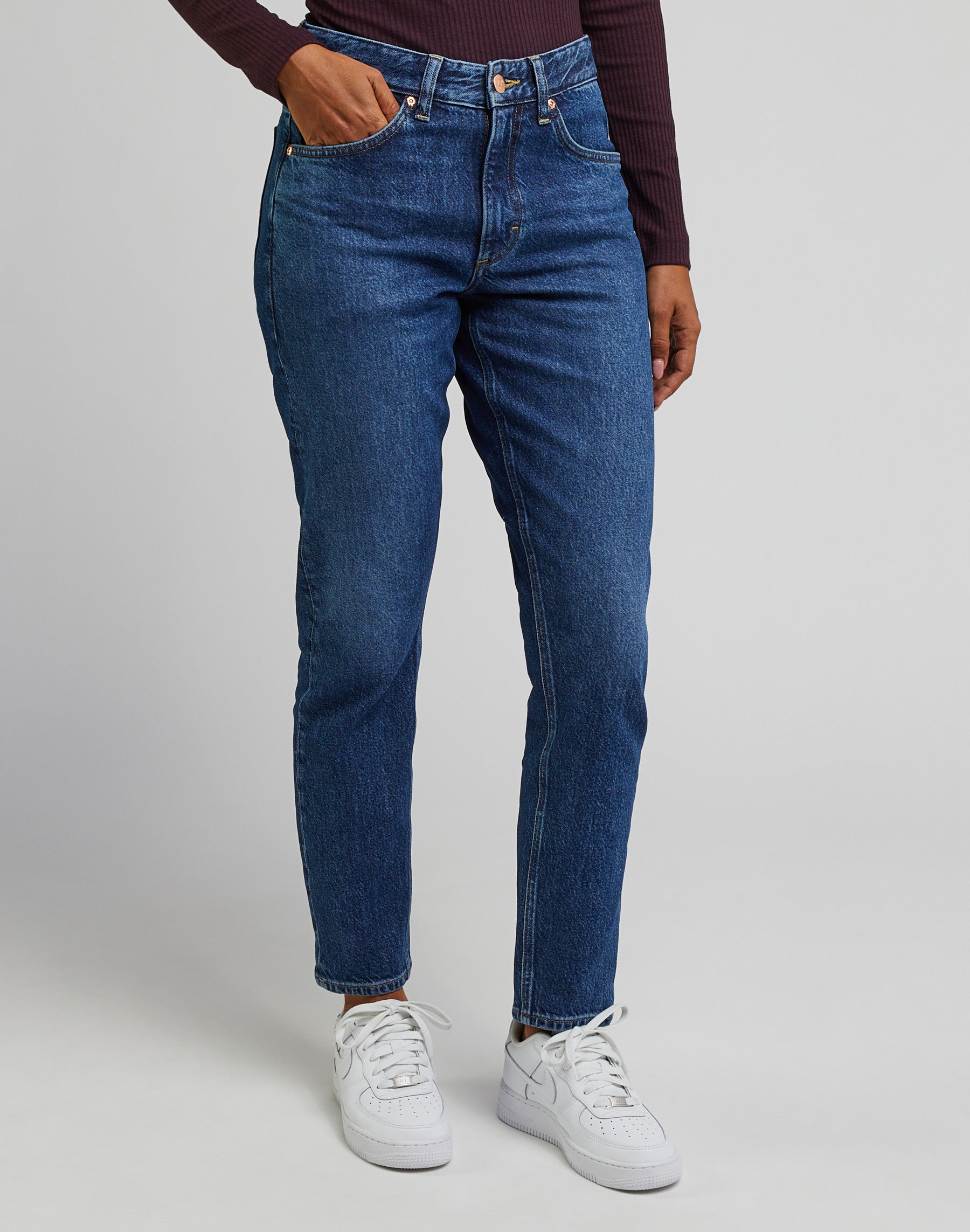 Rider Jeans in Indigo Revival Jeans Lee   