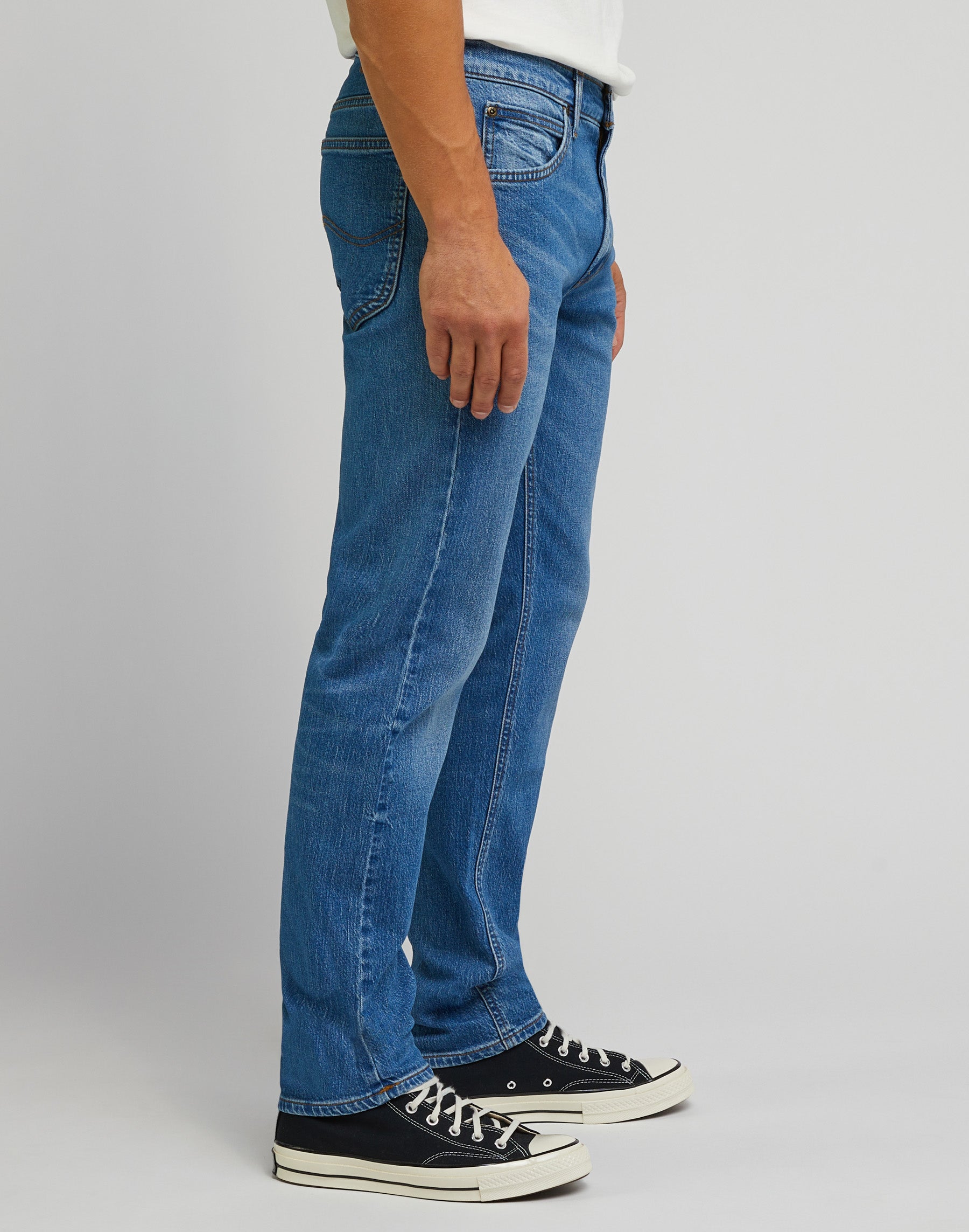 Daren Zip Fly in Indigo Vintage Jeans Lee   