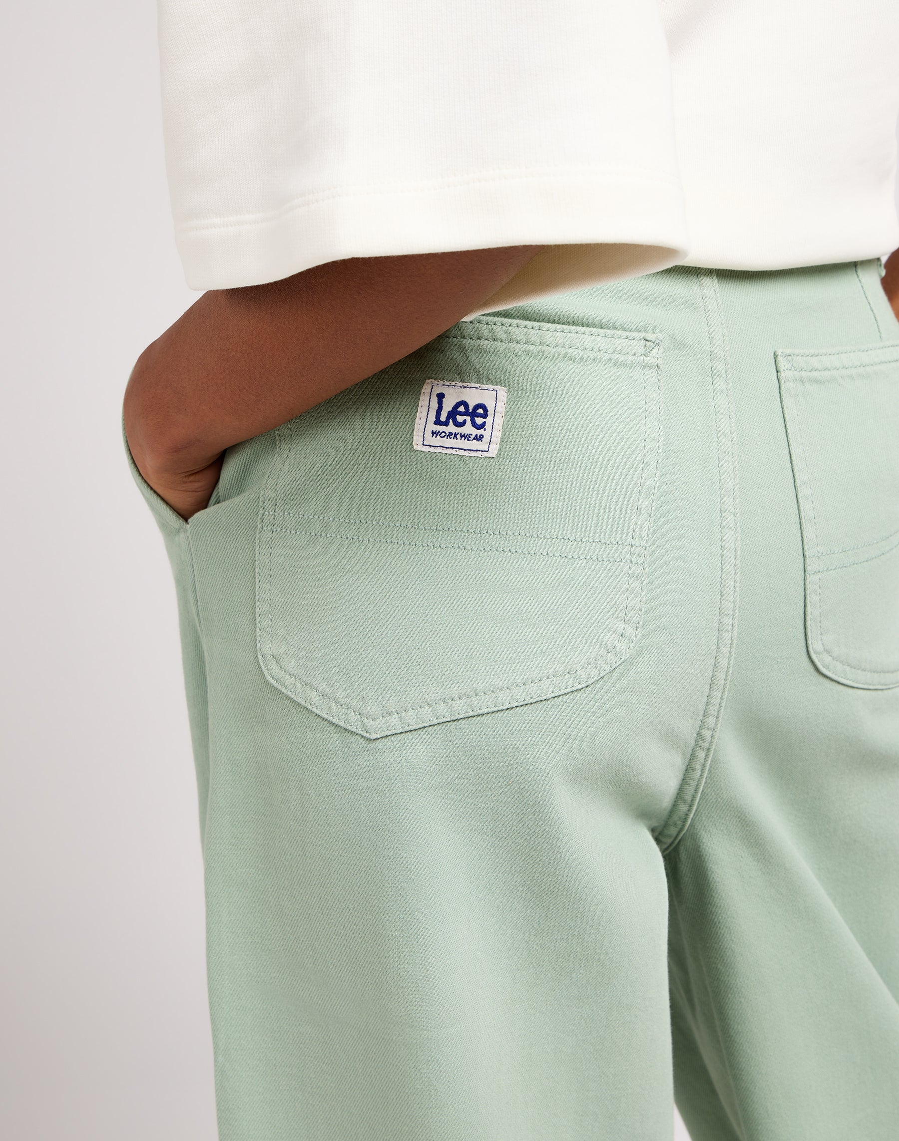 Relaxed Chino in Intuition Grey Hosen Lee   