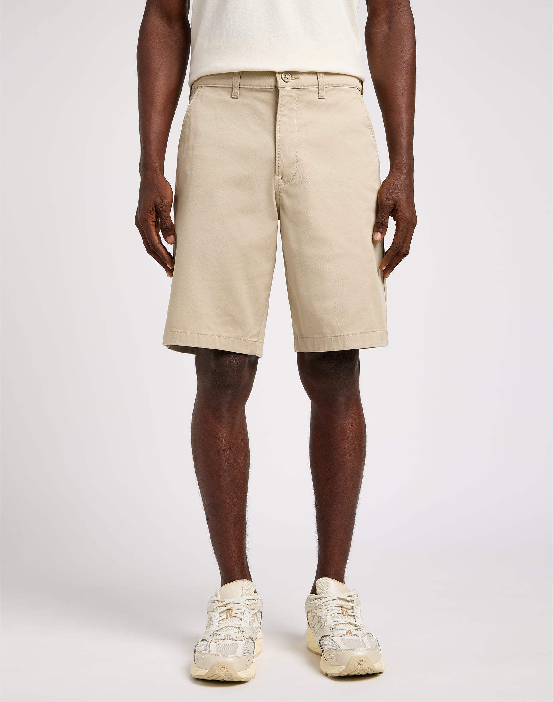 Relaxed Chino Short in Stone Shorts Lee   