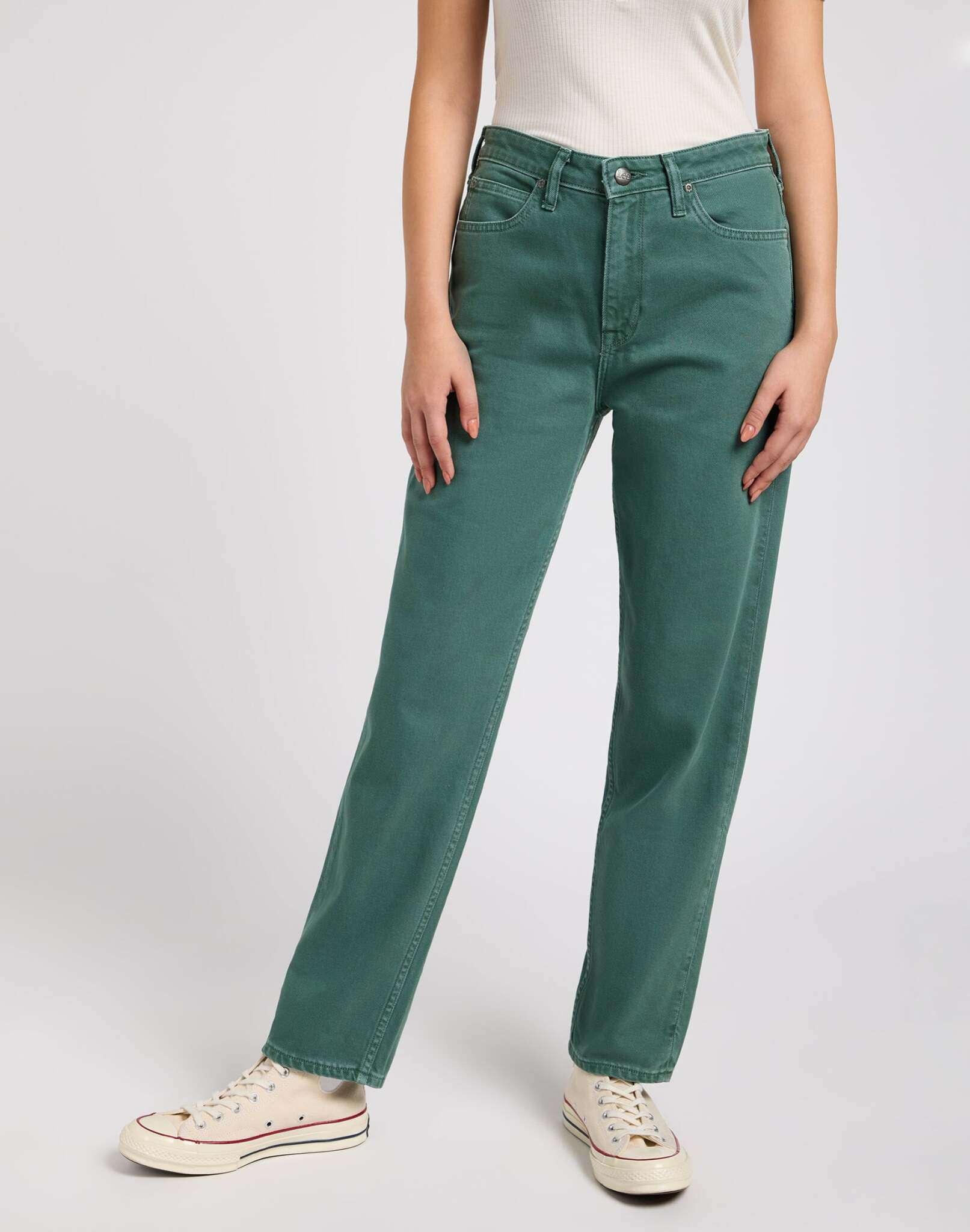 Carol in Evergreen Hosen Lee   