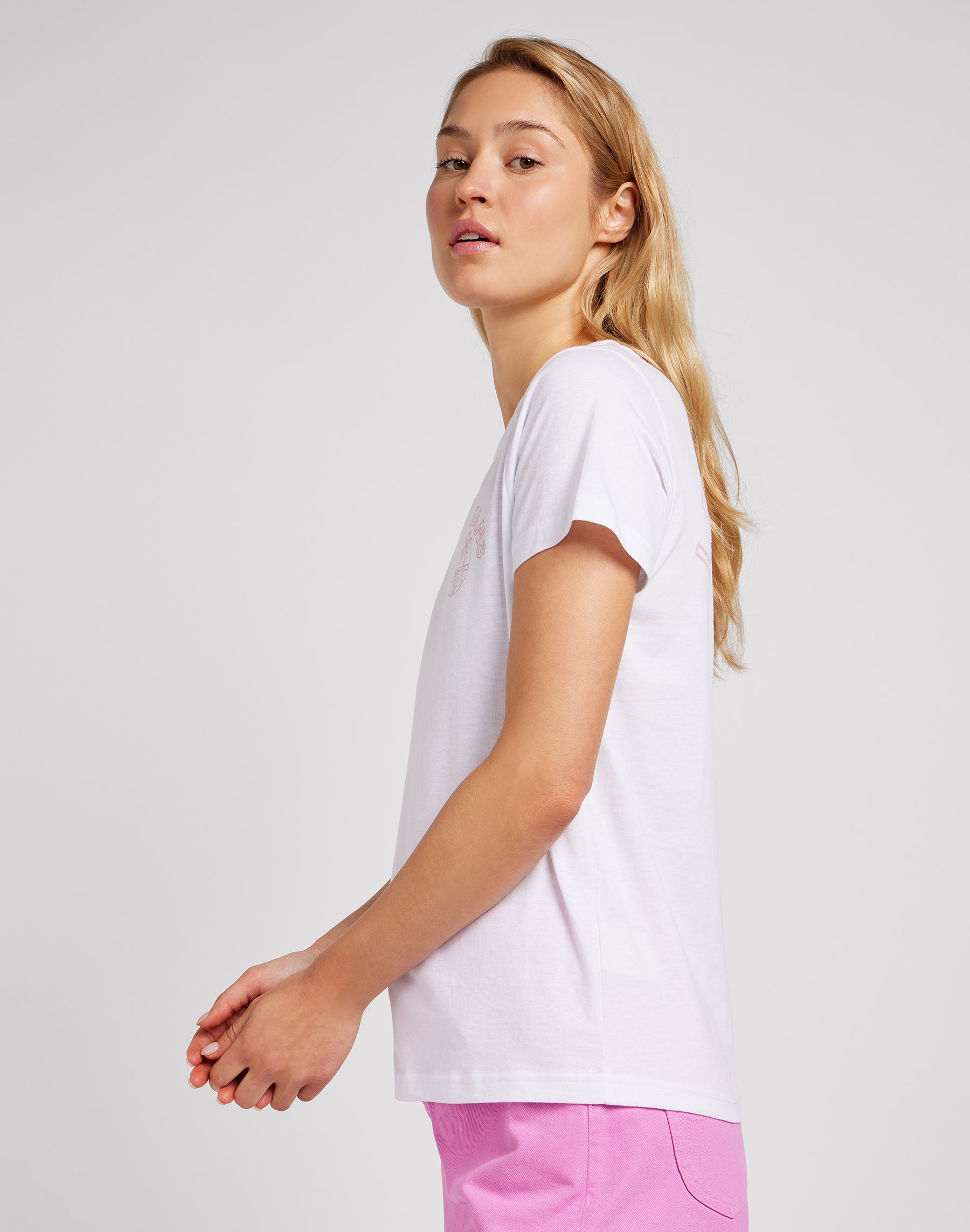 Slim Tee in Bright White T-Shirts Lee   