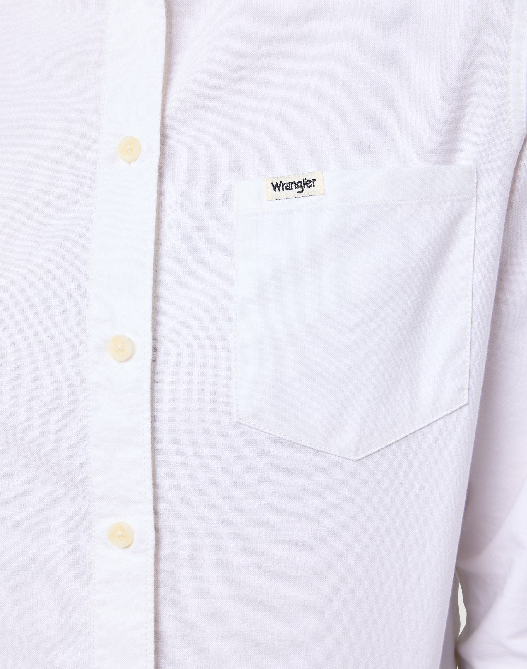 One Pocket Shirt in White Hemden Wrangler   