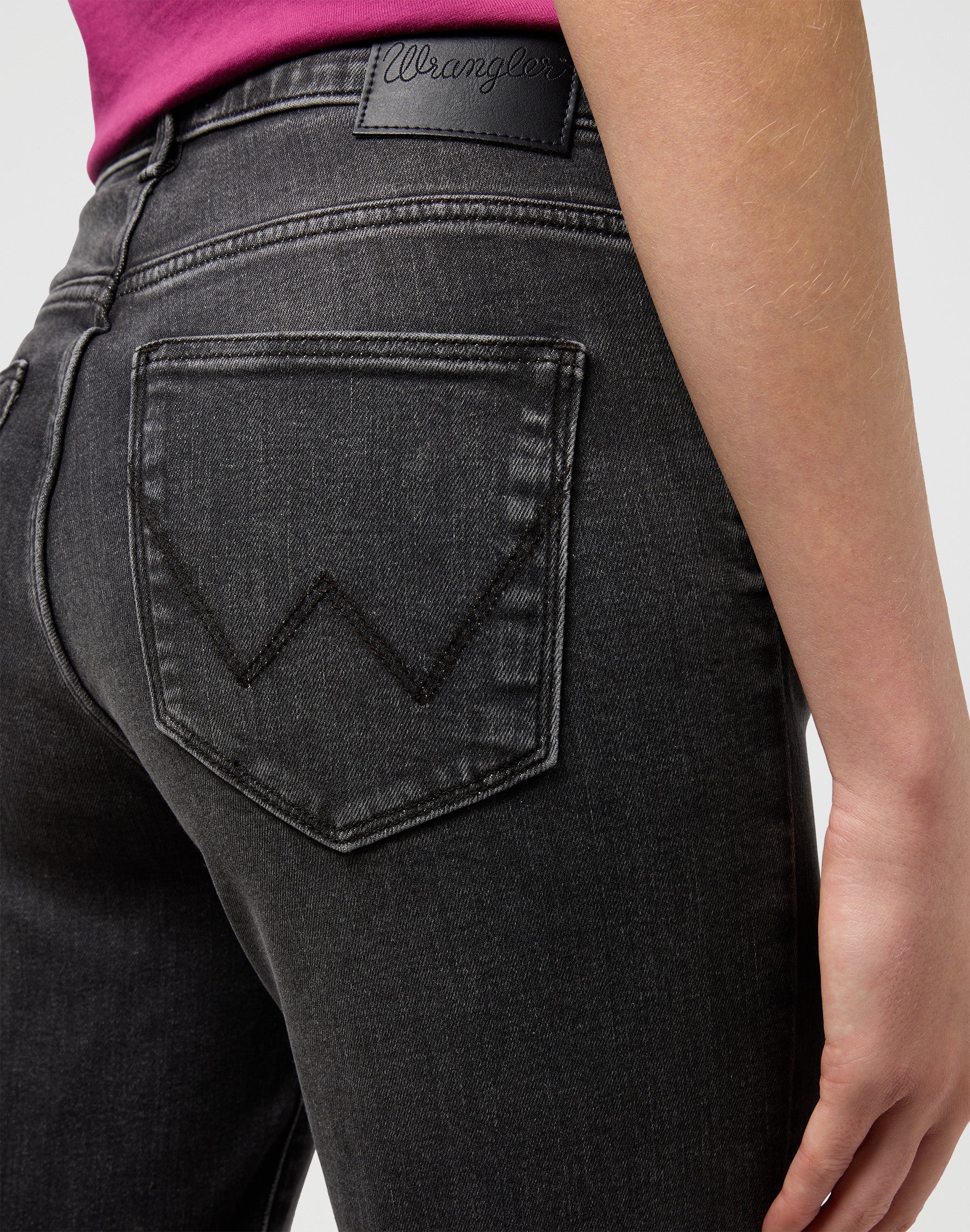 Straight in Unforgettable Jeans Wrangler   