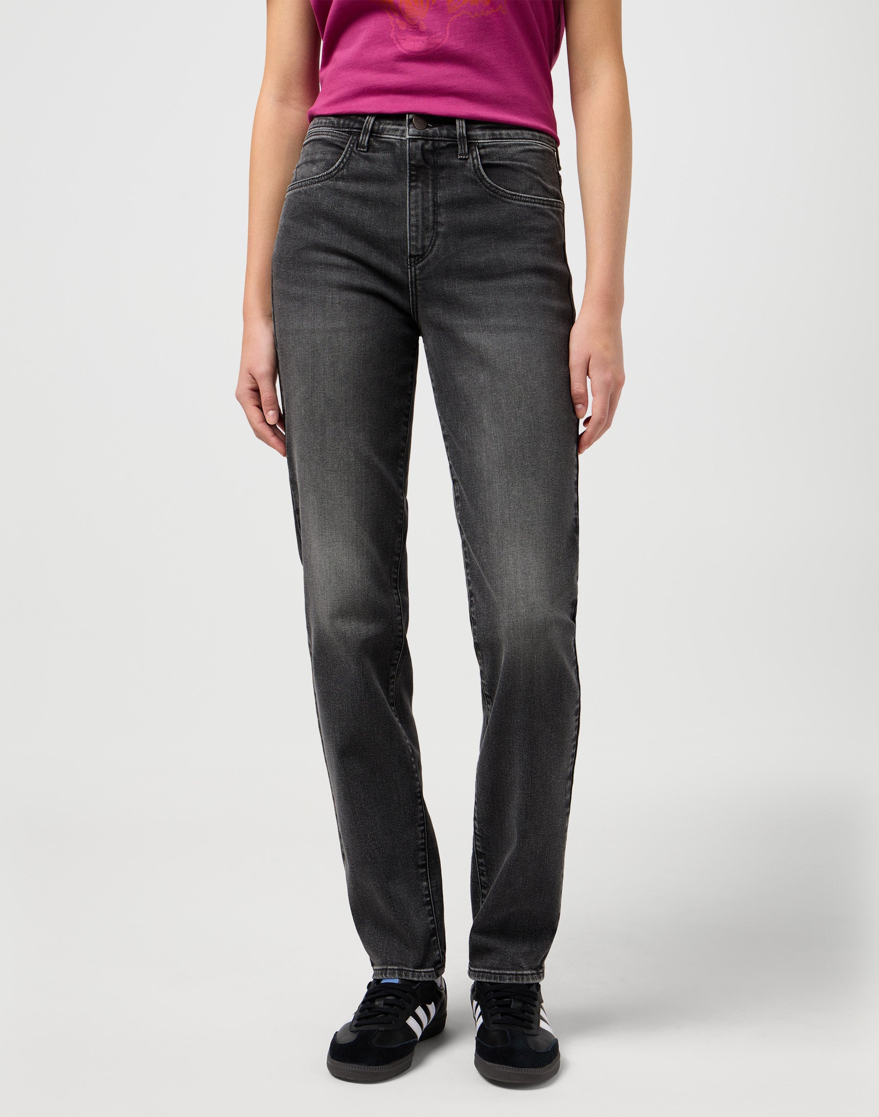 Straight in Unforgettable Jeans Wrangler   