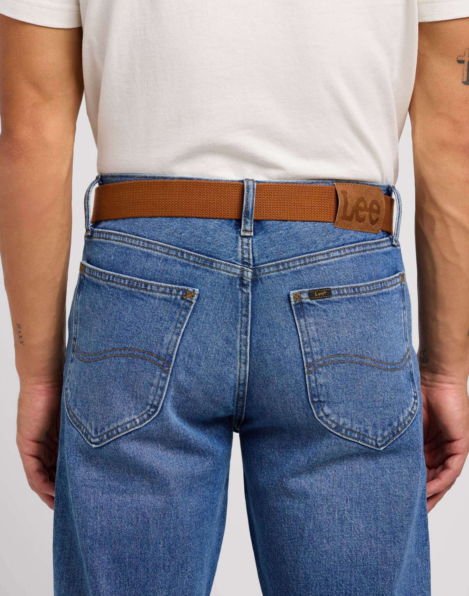 Webbing Belt in Acorn Gürtel Lee   