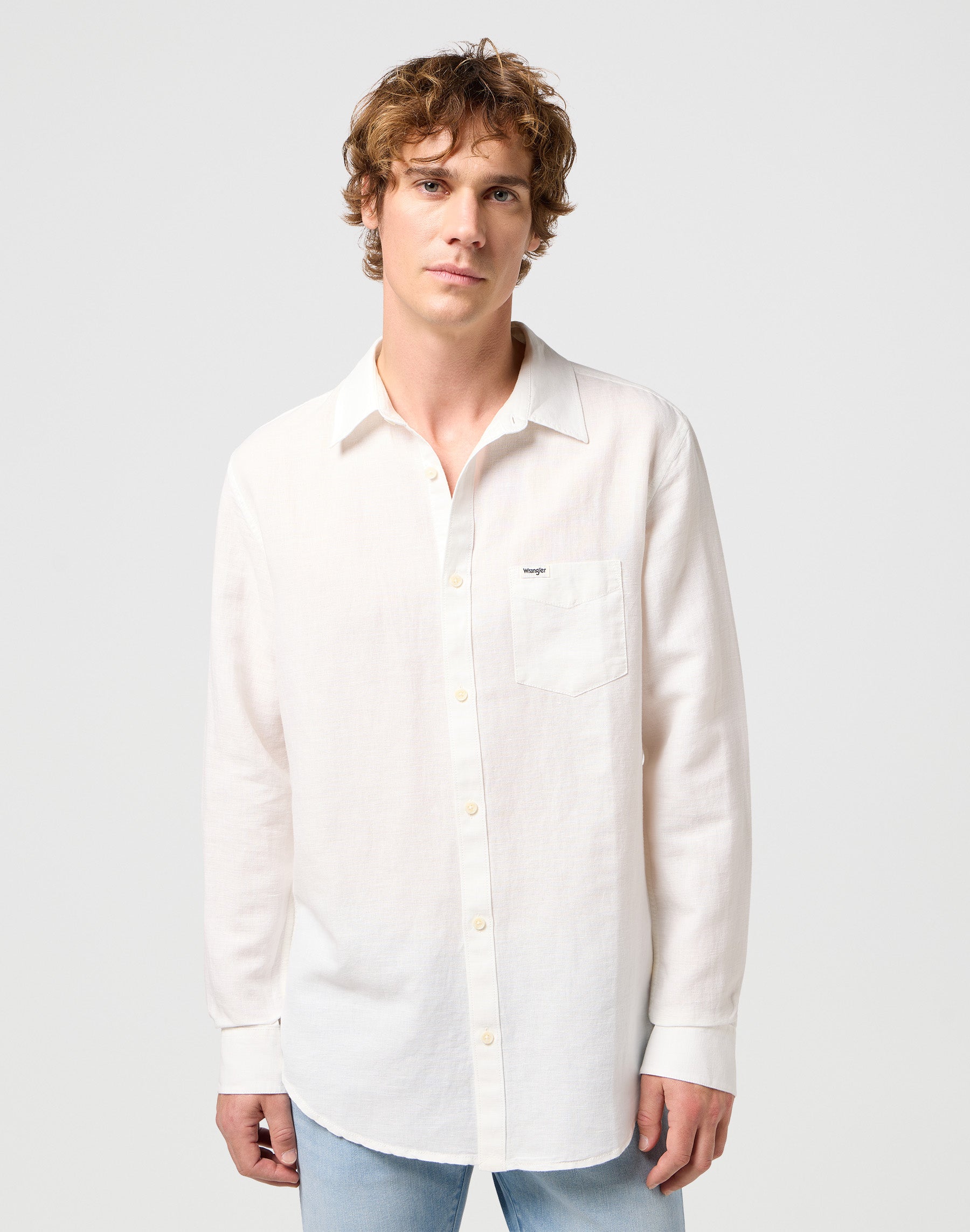 One Pocket Shirt in Worn White Hemden Wrangler   