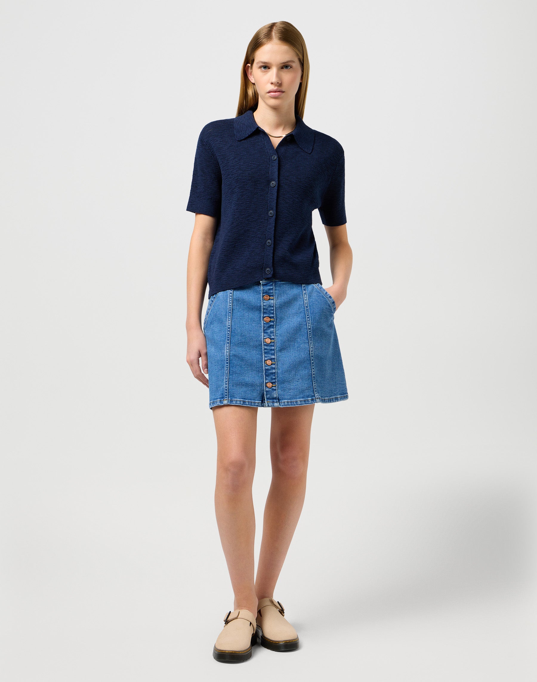 Denim Mini Skirt in Mid Wash Röcke Wrangler   