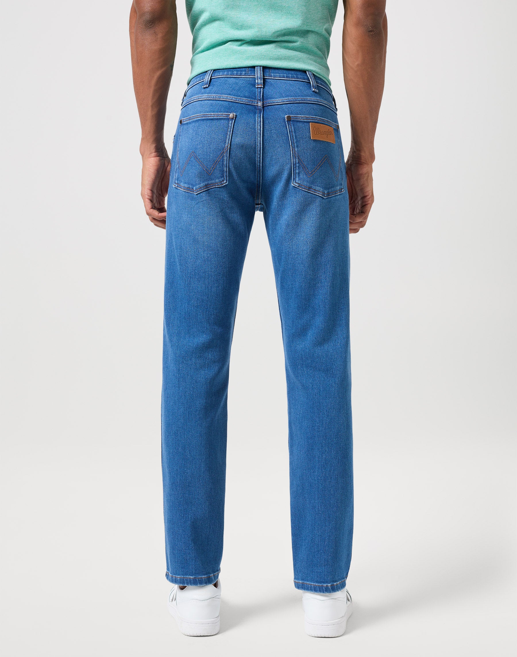 Greensboro High Stretch in Rustic Jeans Wrangler   
