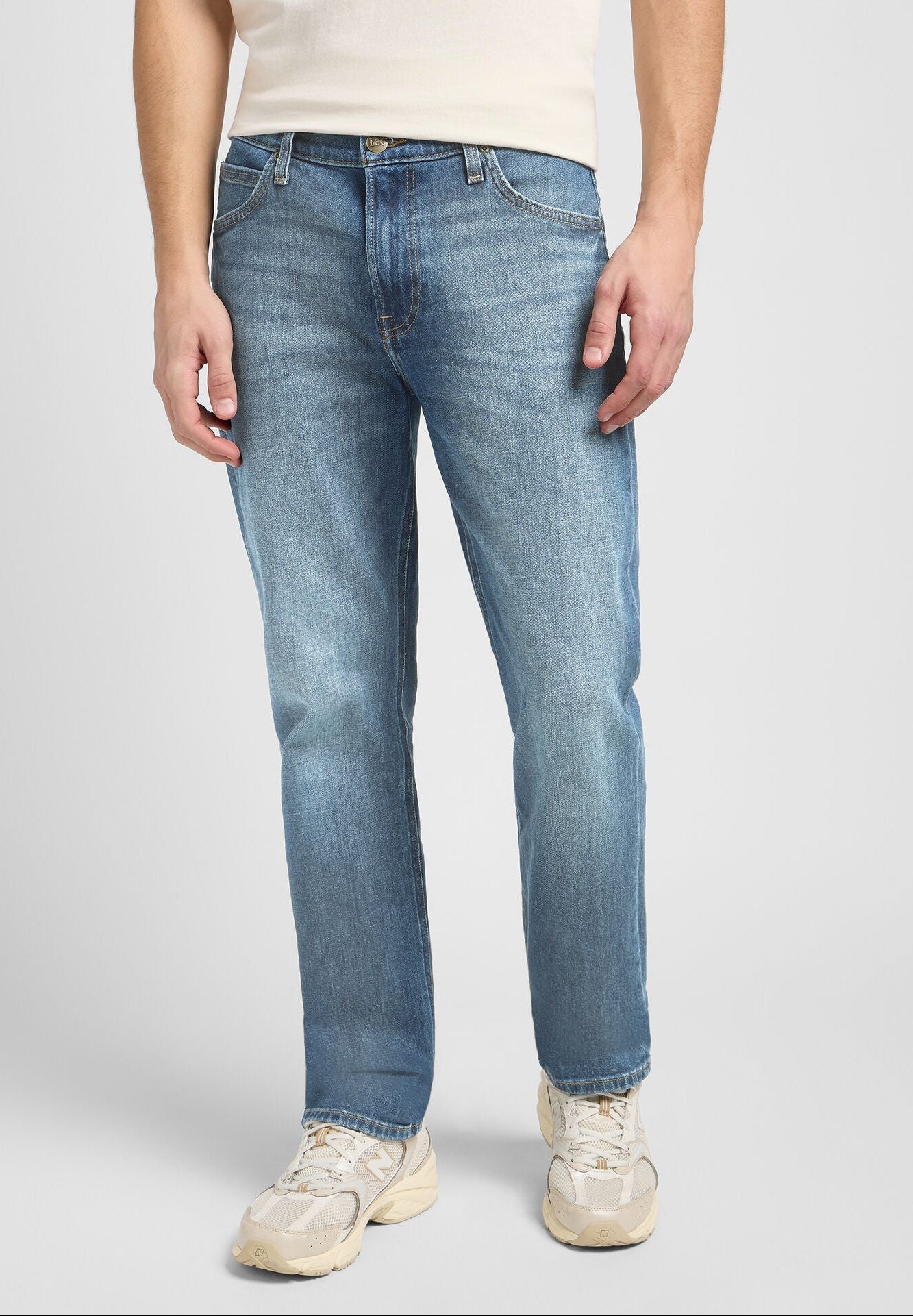 West in Riverway Jeans Lee