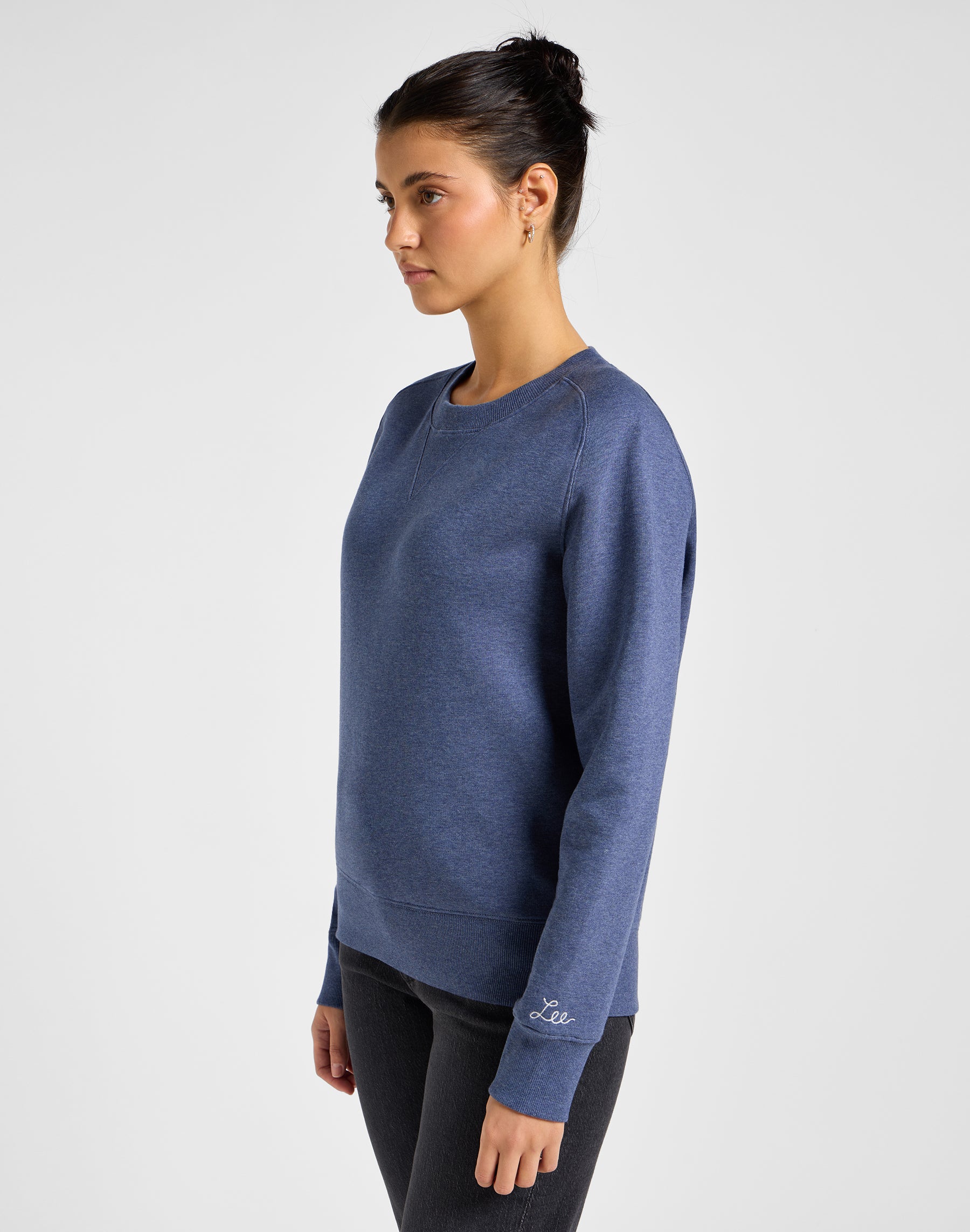 Raglan Crew Sweater in Mood Indigo Heather Pullover Lee   