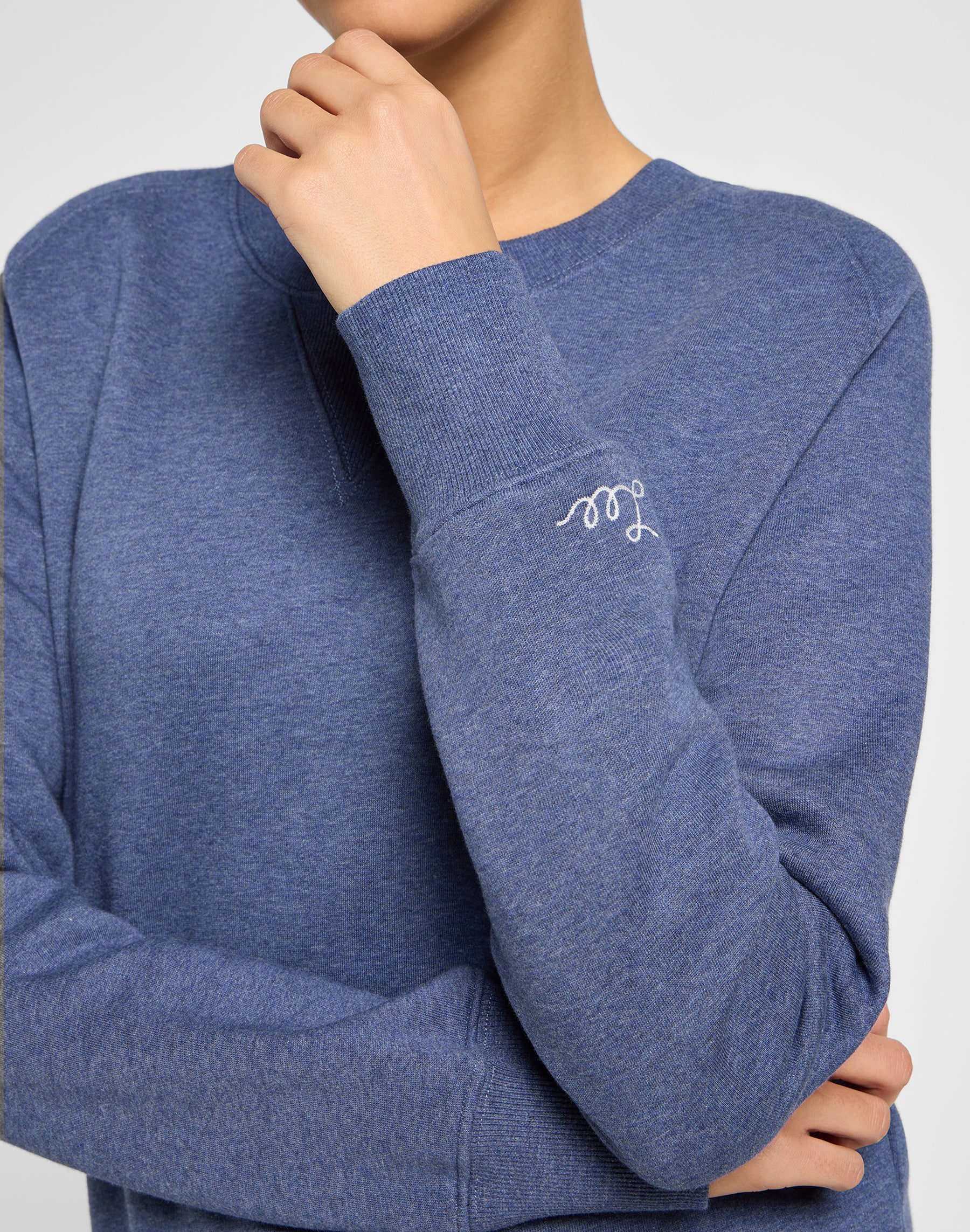 Raglan Crew Sweater in Mood Indigo Heather Pullover Lee   