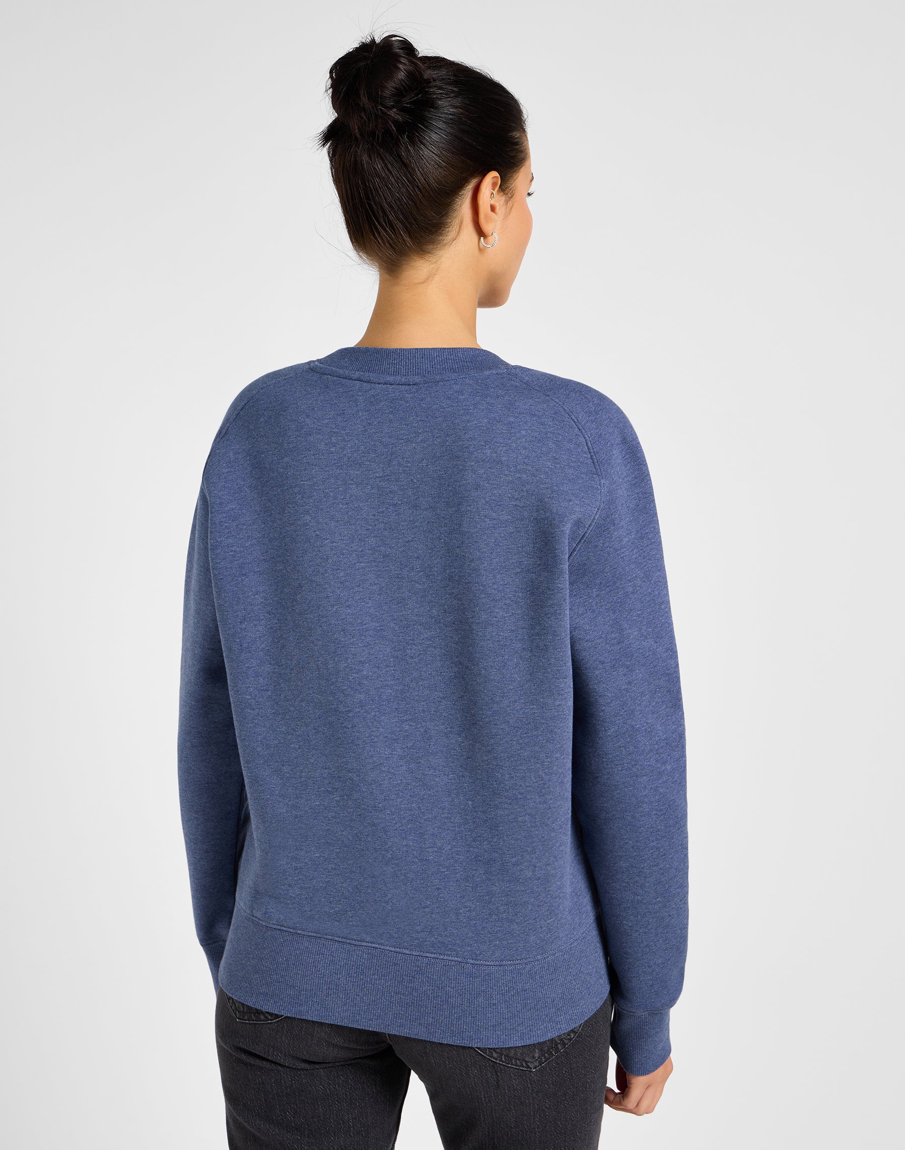 Raglan Crew Sweater in Mood Indigo Heather Pullover Lee   