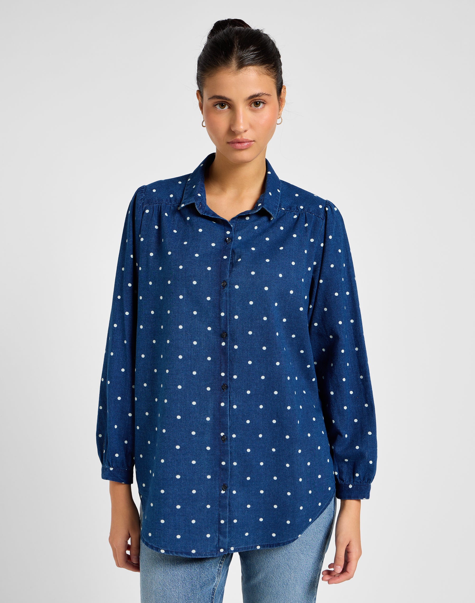 Shirred Blouse in Dotted Indigo Hemden Lee   