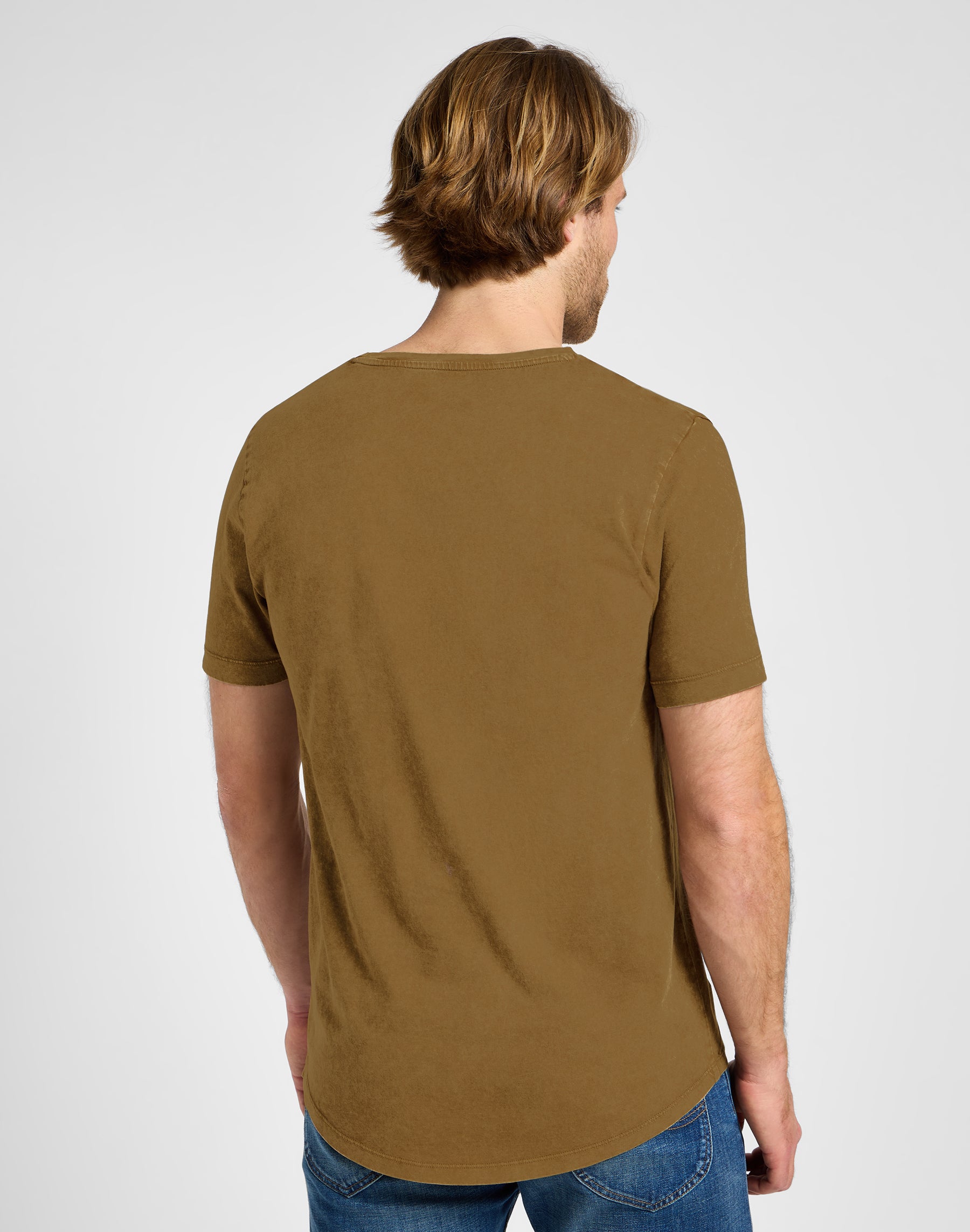 Shaped Tee in Buffalo T-Shirts Lee   