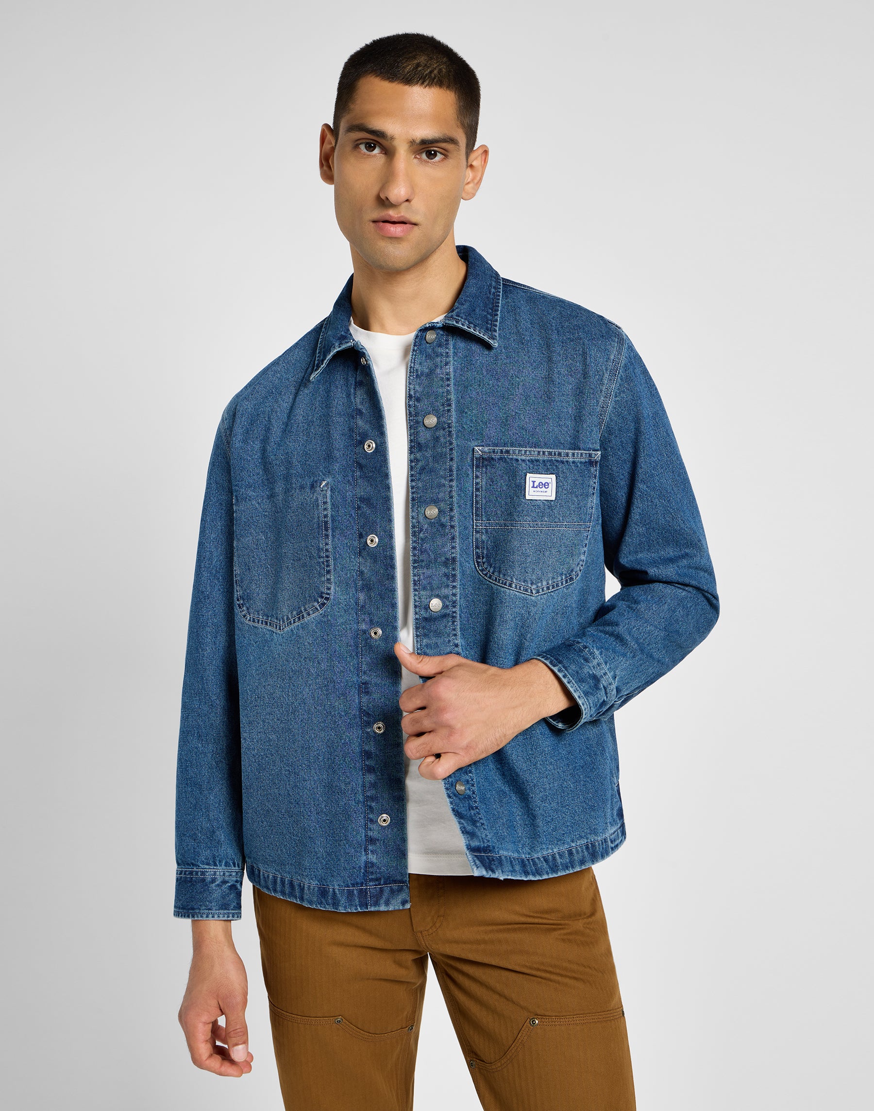 Worker Overshirt in Manhatten Wash Hemden Lee   