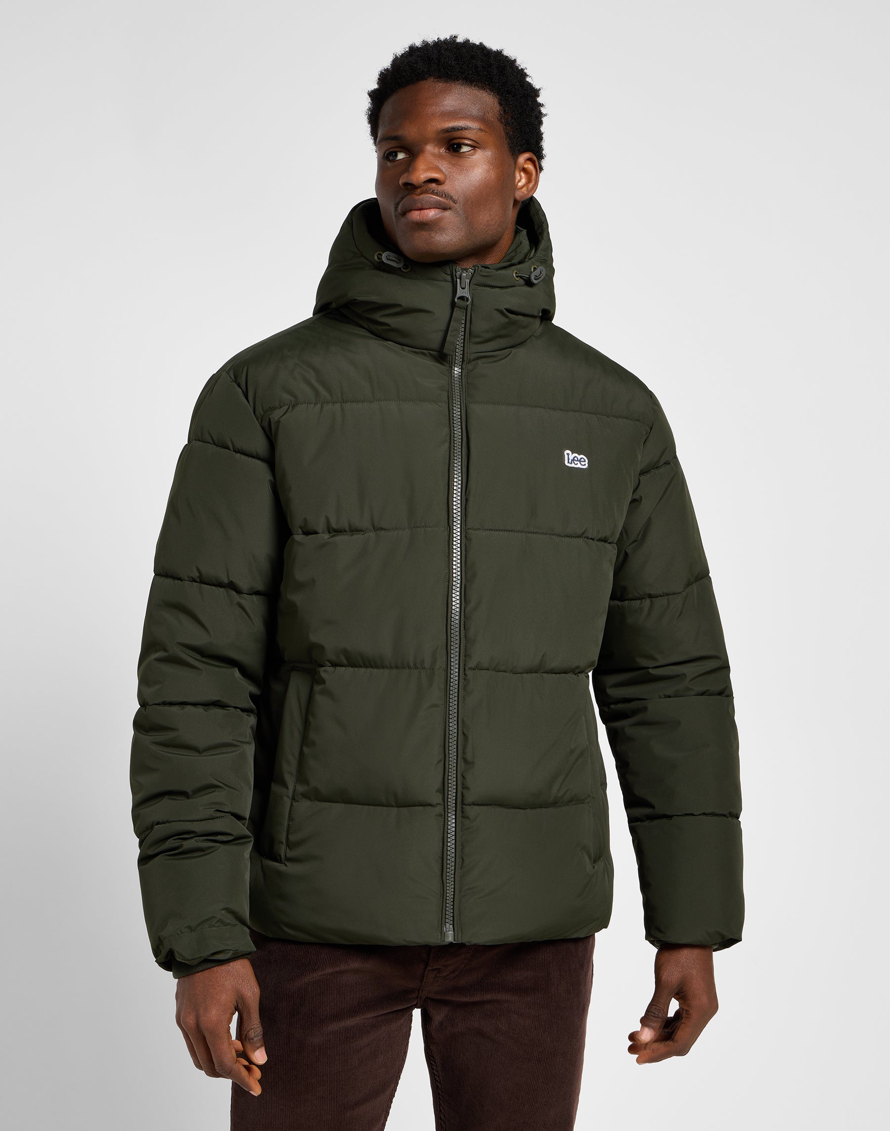 Puffer Jacket in Olive Night Jacken Lee   