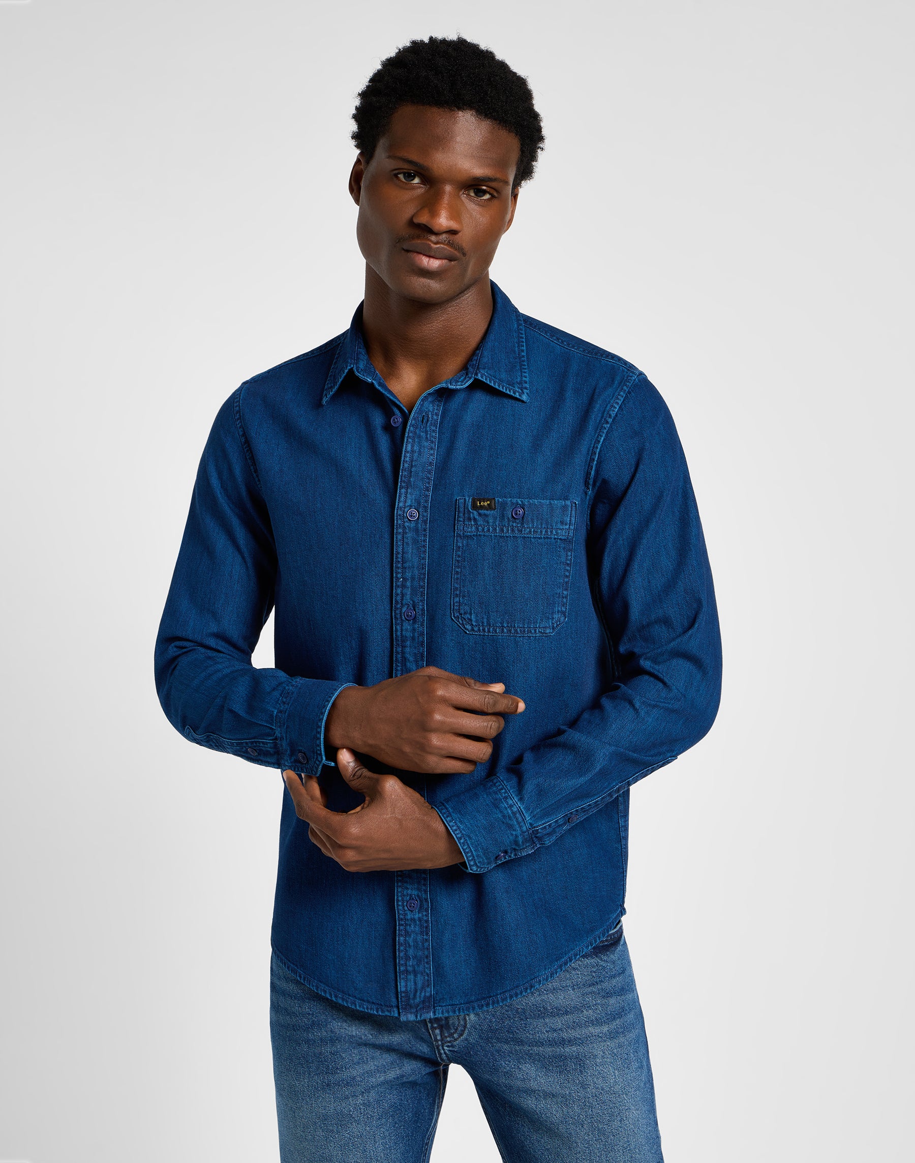 Leesure Shirt in Inky Blue Wash Hemden Lee   