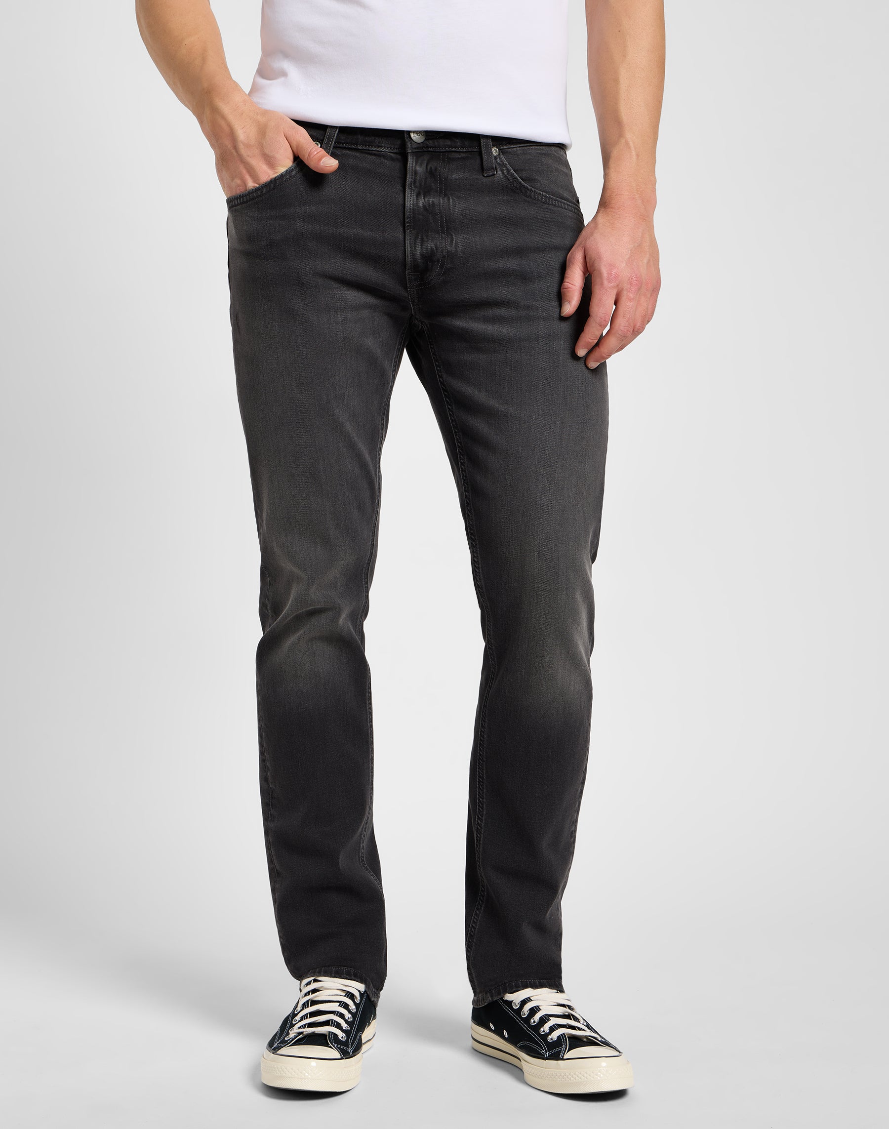 Daren Zip Fly in Cement Jeans Lee   