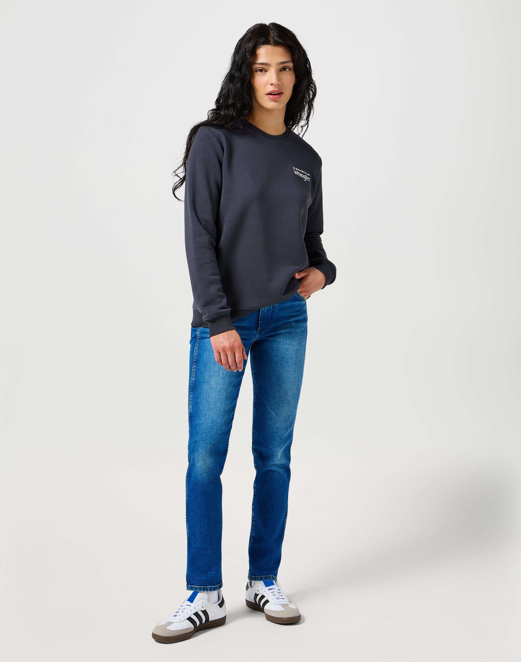 Piper in Indigo Dusk Jeans Wrangler   