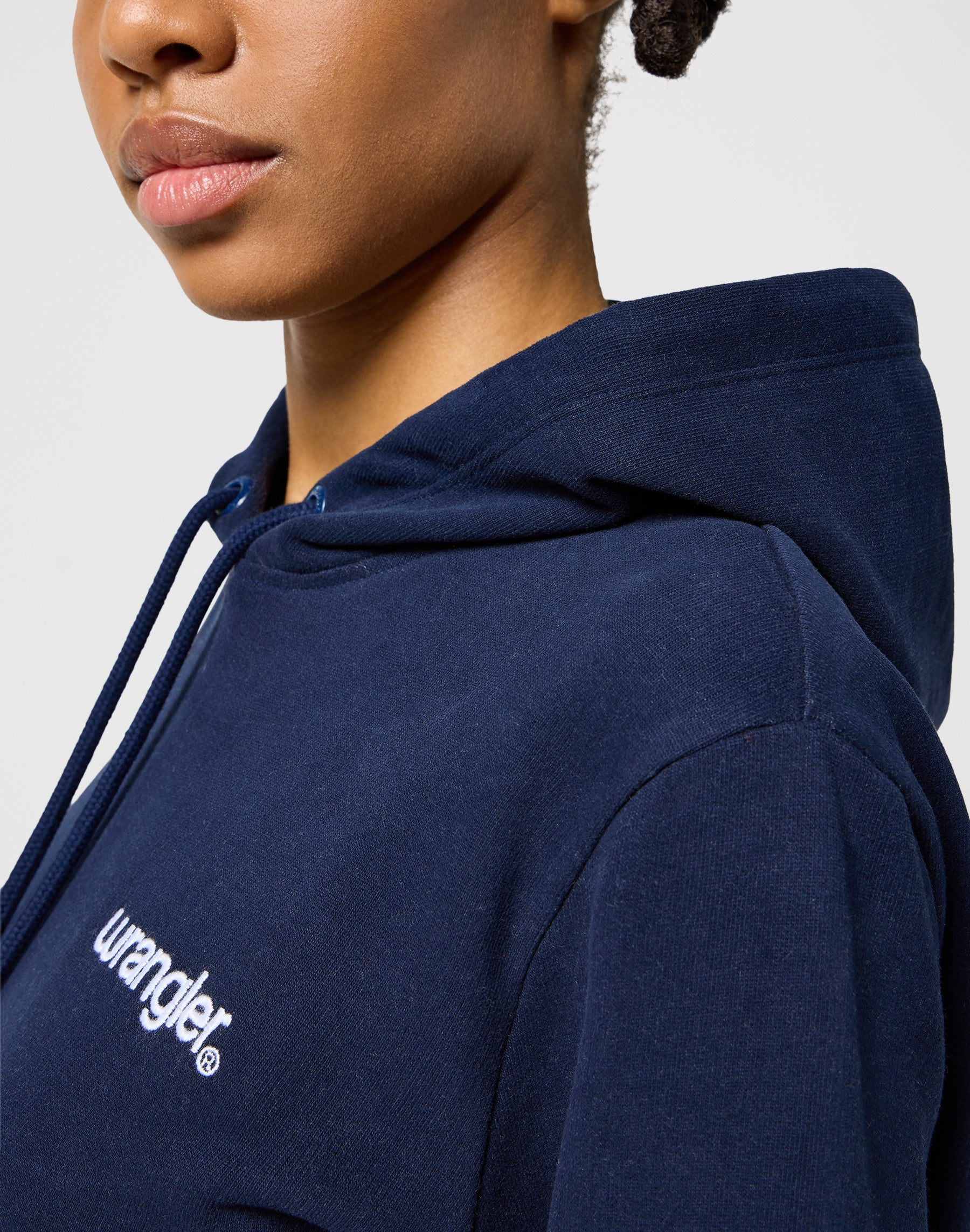 Regular Hoodie in Navy Kapuzenpullover Wrangler   