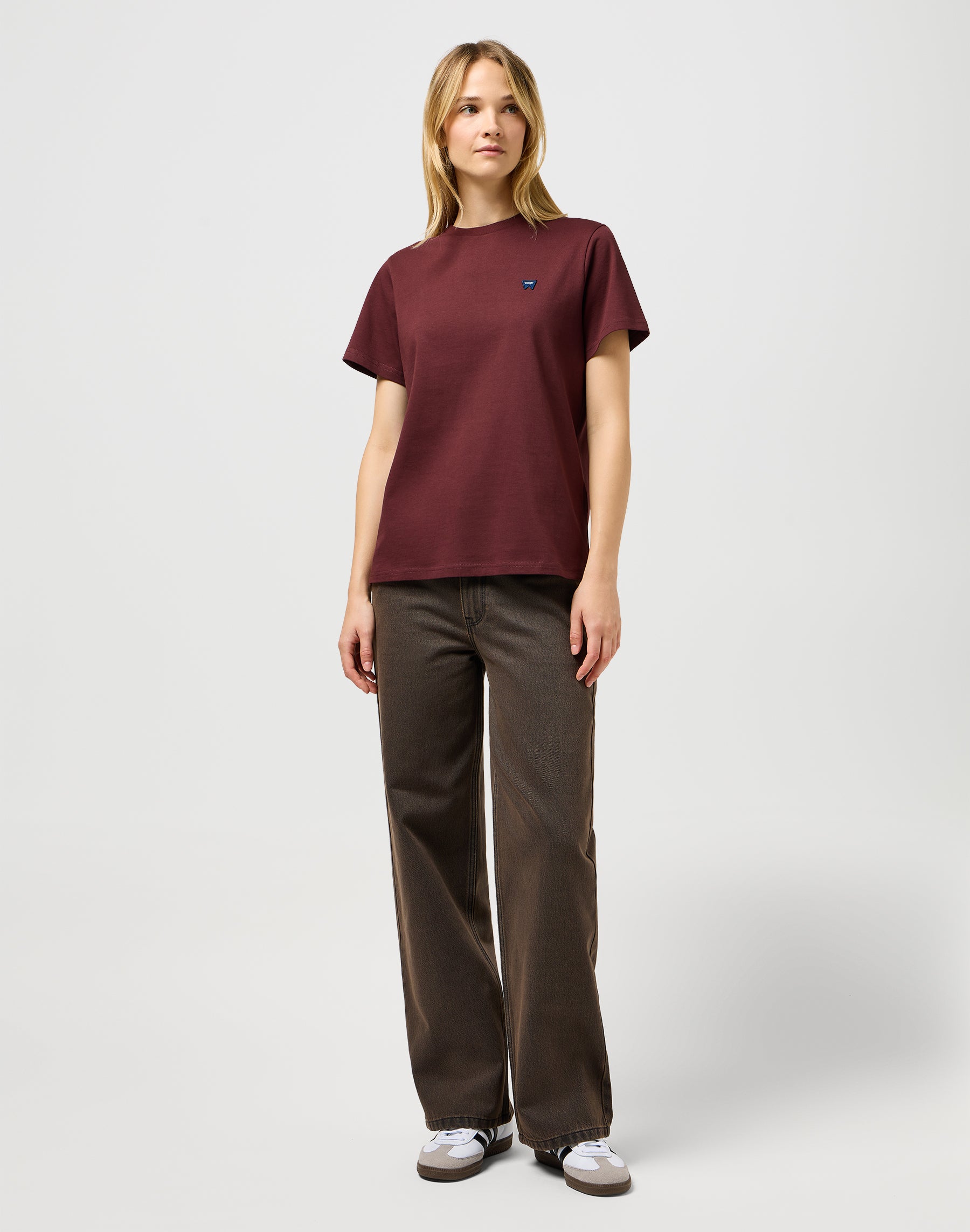 Regular Tee in Dahlia T-Shirts Wrangler   