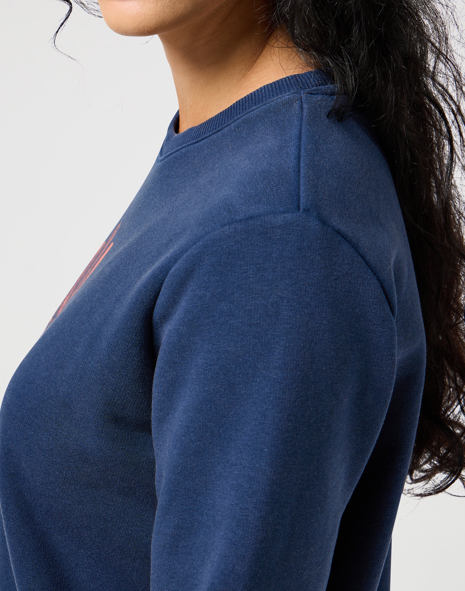 Regular Sweat in Navy Pullover Wrangler   