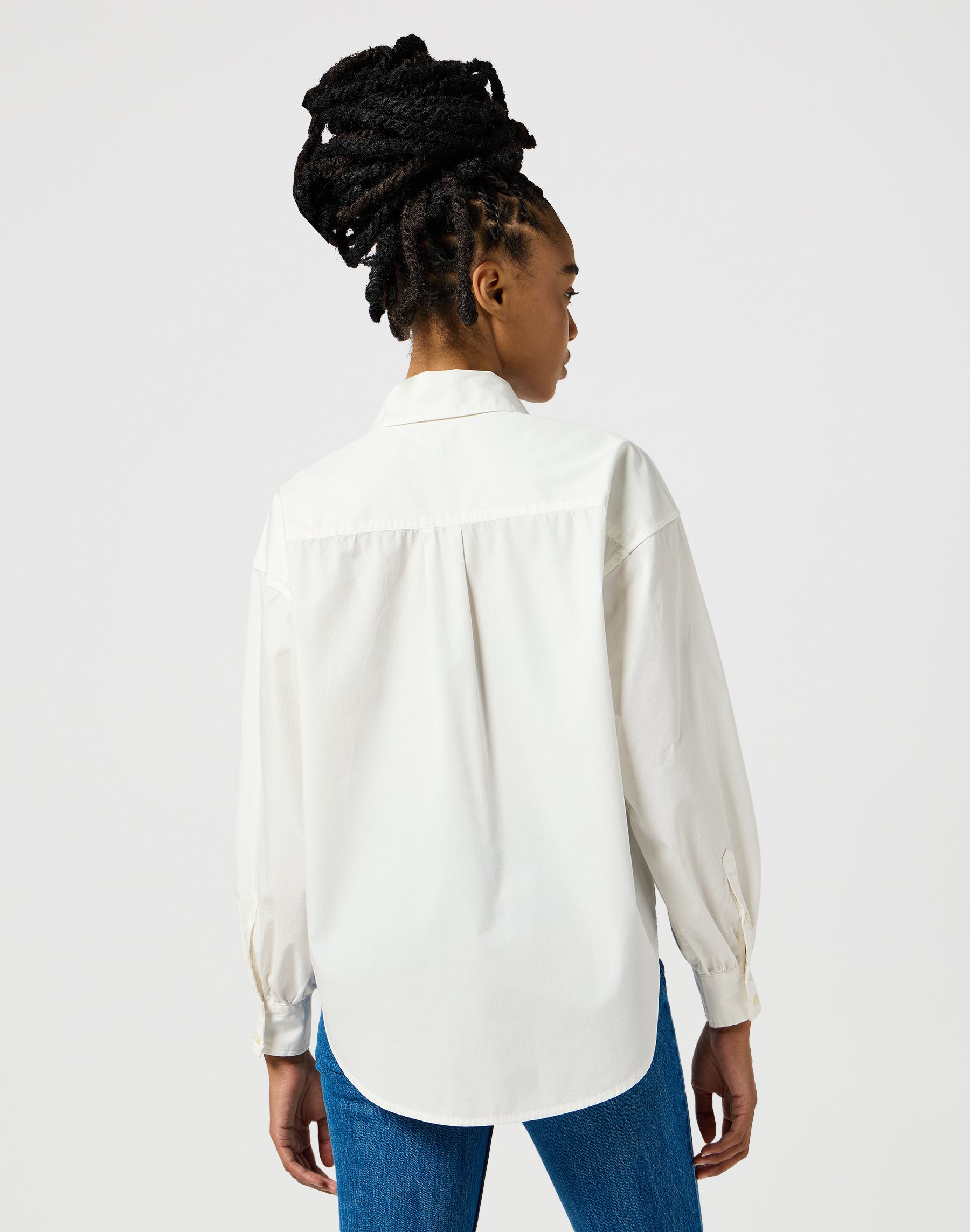 Cool Girl Shirt in Worn White Hemden Wrangler