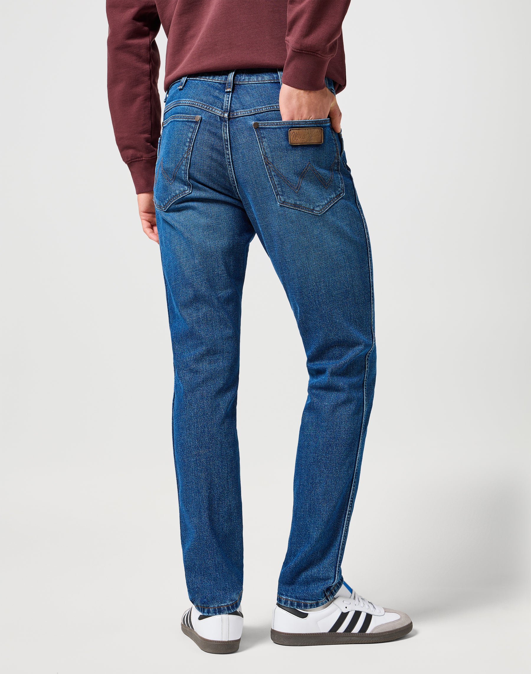 River in Sundown Blue Jeans Wrangler   