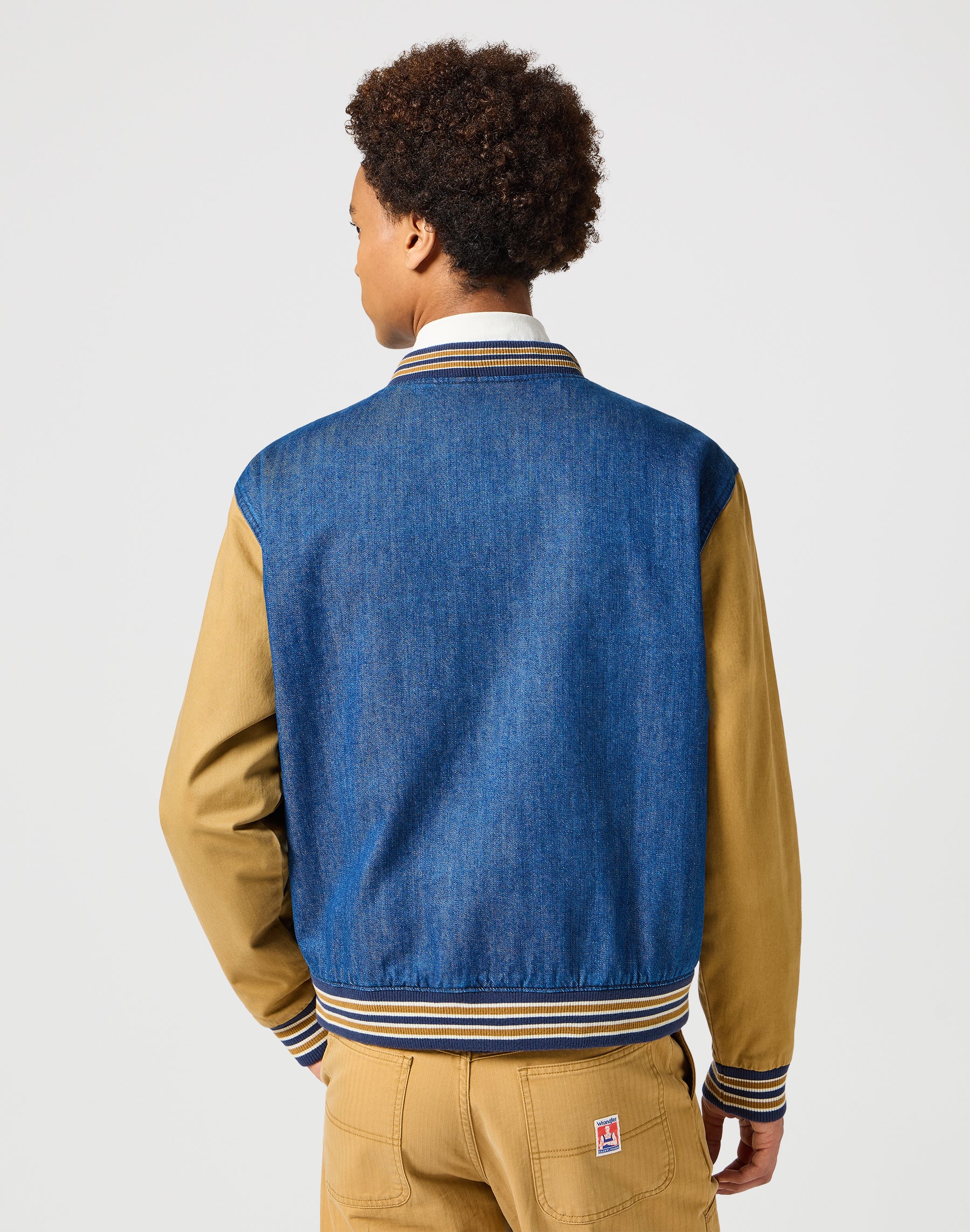 Varsity Jacket in Dijon Jacken Wrangler   