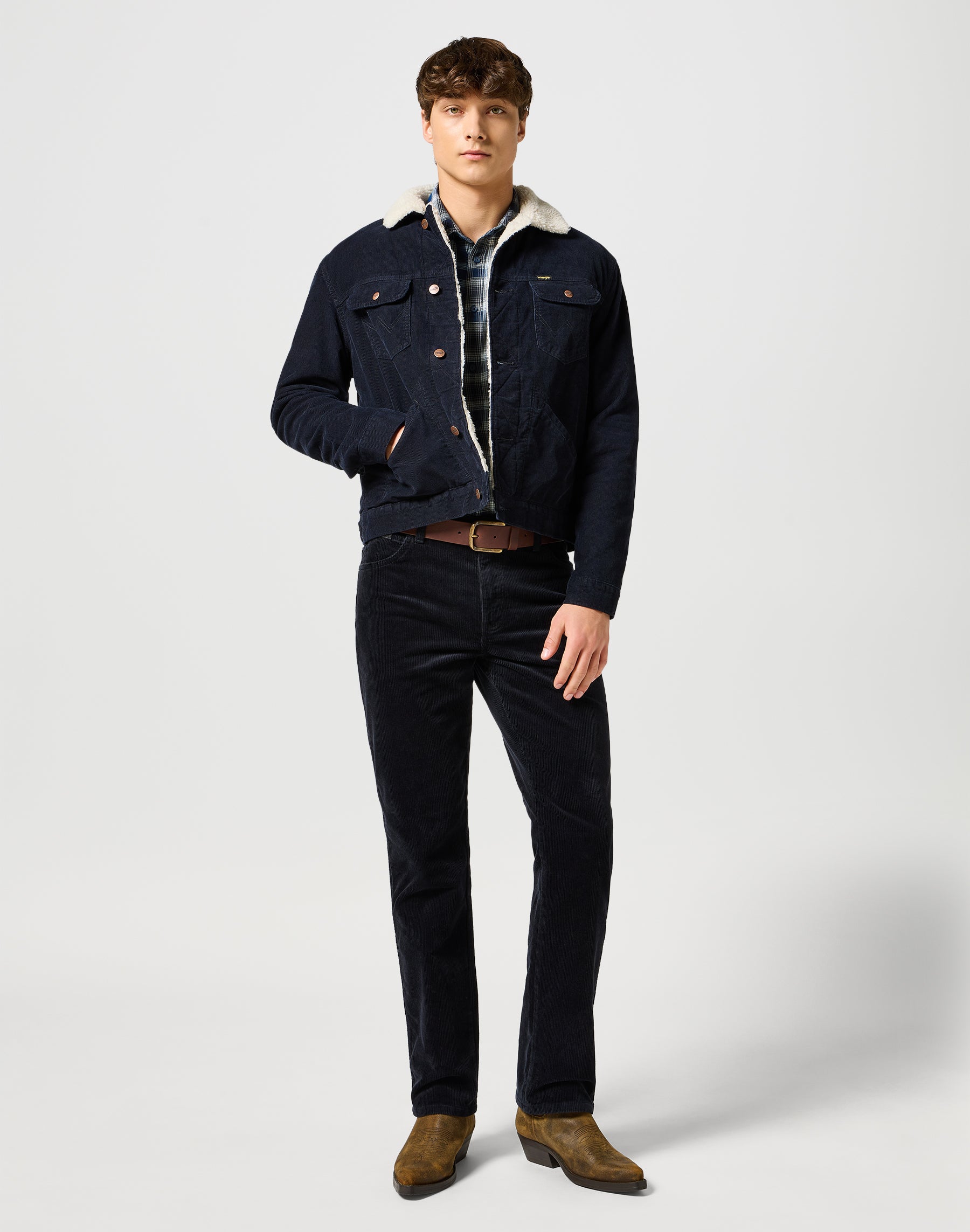 One Pocket Indigo Shirt in Navy Hemden Wrangler   