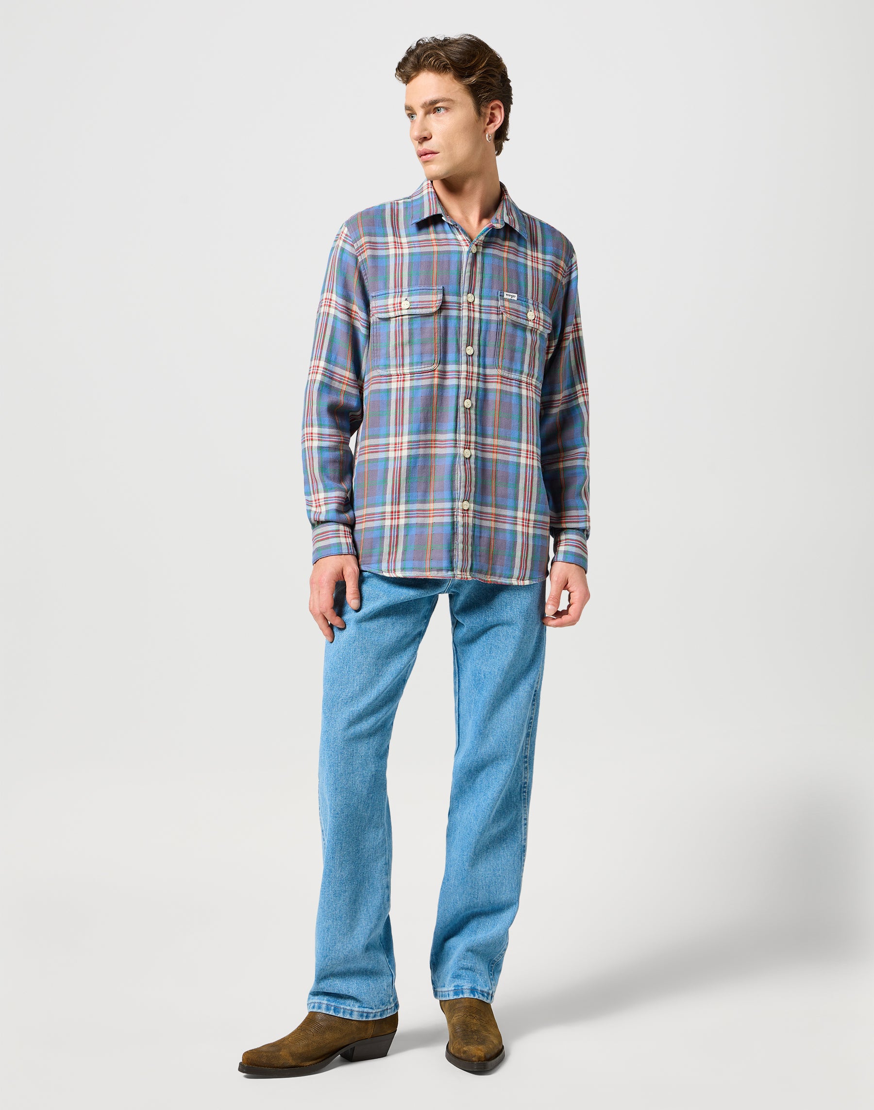 Two Pocket Shirt in Rainbow Hemden Wrangler   