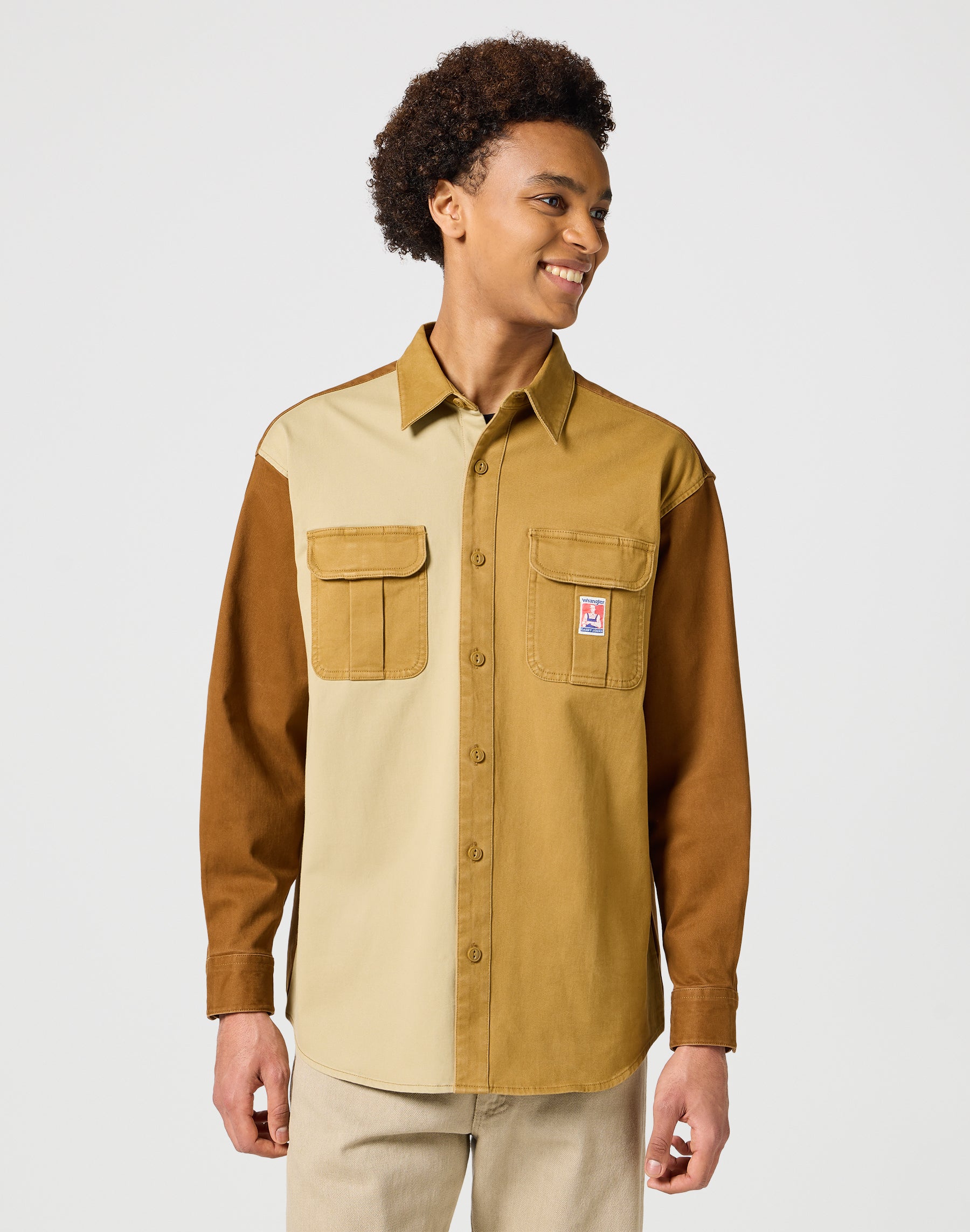 Casey Colorblock Shirt in Monks Robe Hemden Wrangler   