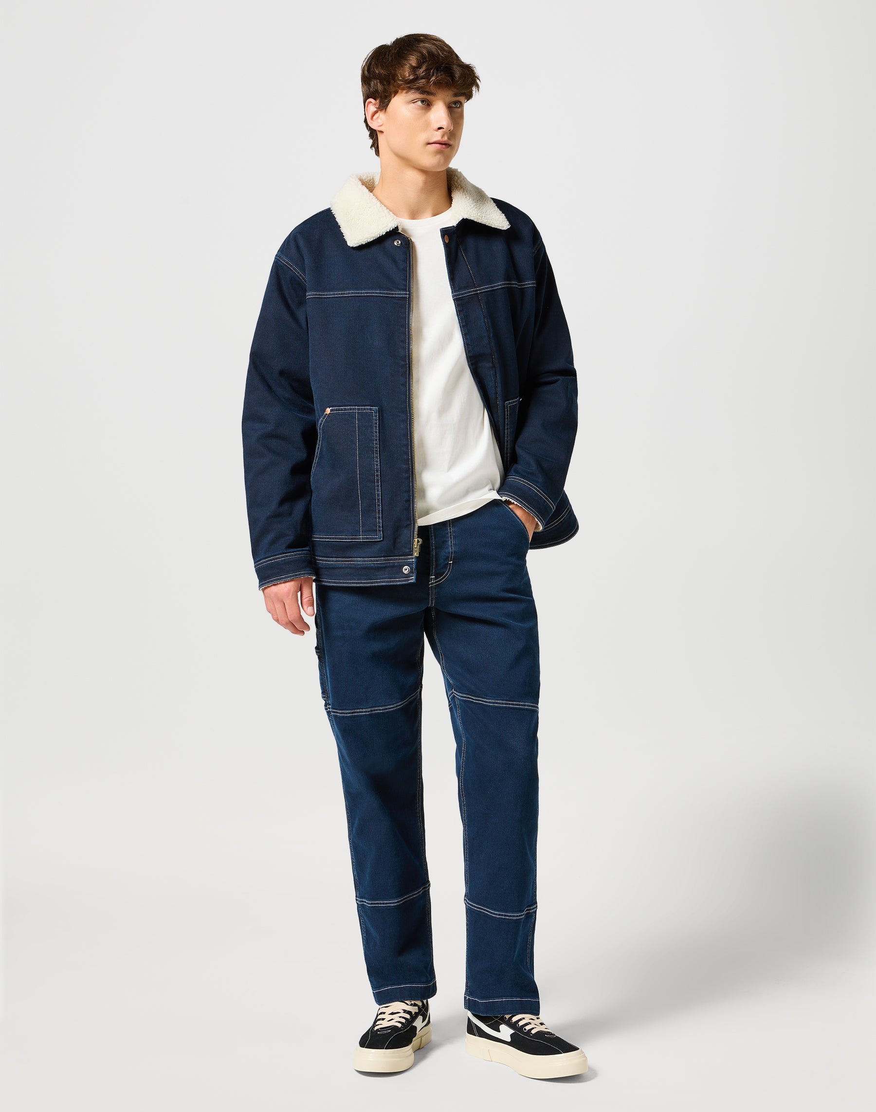 Casey Sherpa Jacket in Midnight Jacken Wrangler   