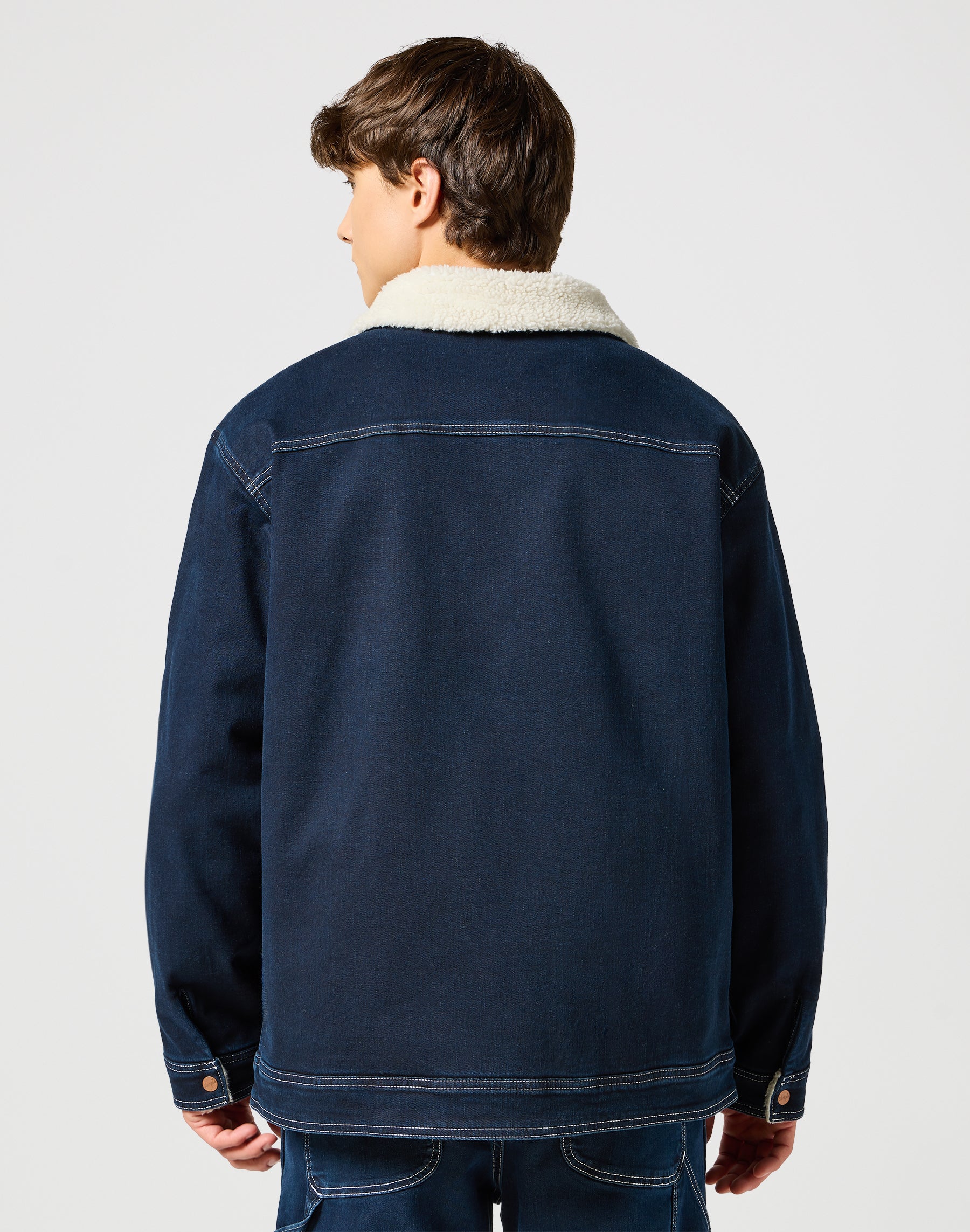 Casey Sherpa Jacket in Midnight Jacken Wrangler   